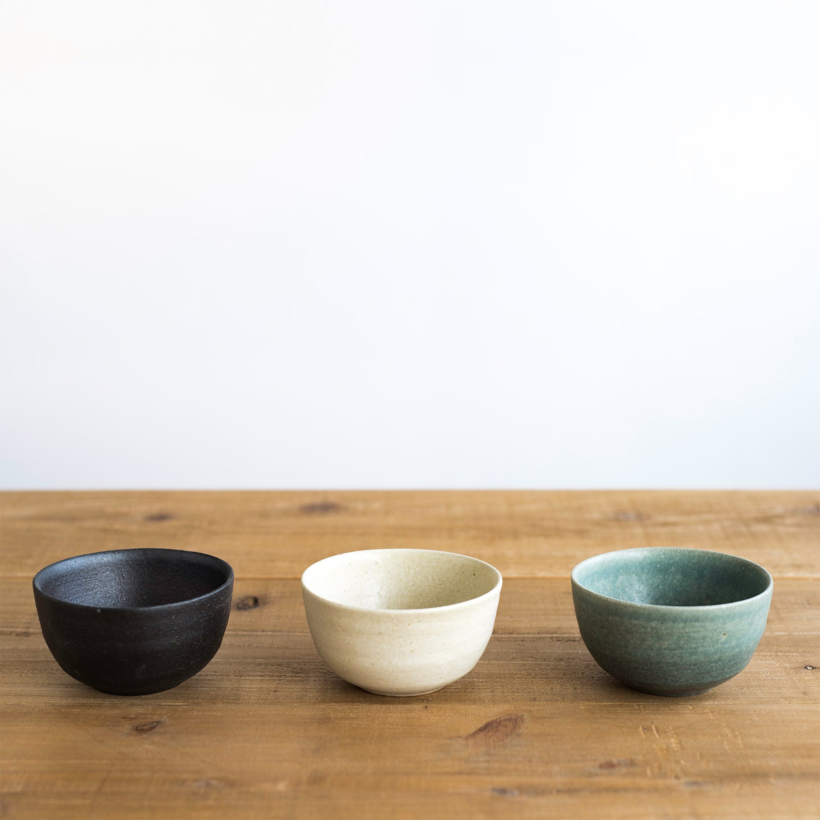 Handcrafted Shigaraki Bowl S inReddish Black, , – TEIBAN WARE, made in Japan