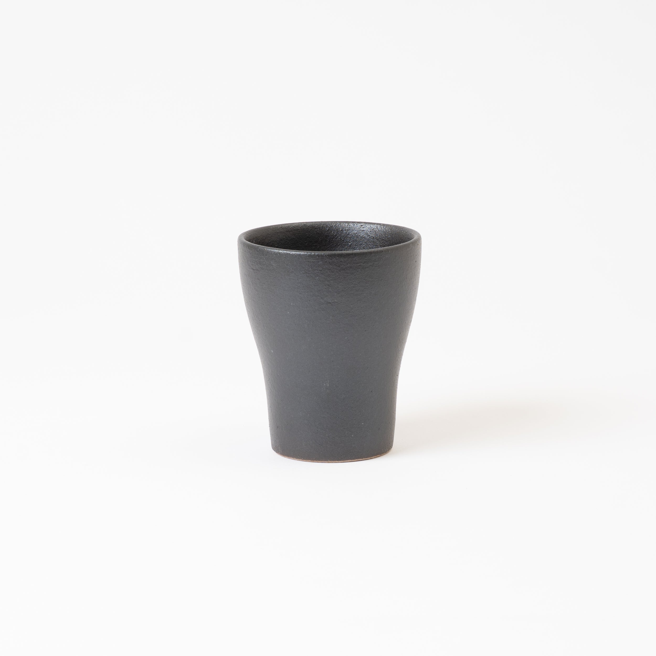 Handcrafted Shigaraki Cup M inReddish Black, , – TEIBAN WARE, made in Japan