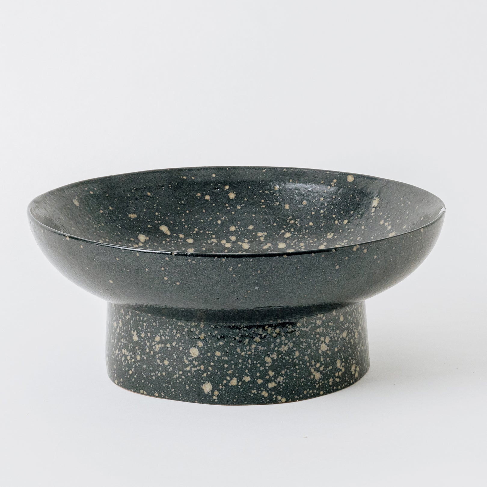 Handcrafted Shigaraki Decoration Bowl inBlack, , – HIJICA, made in Japan