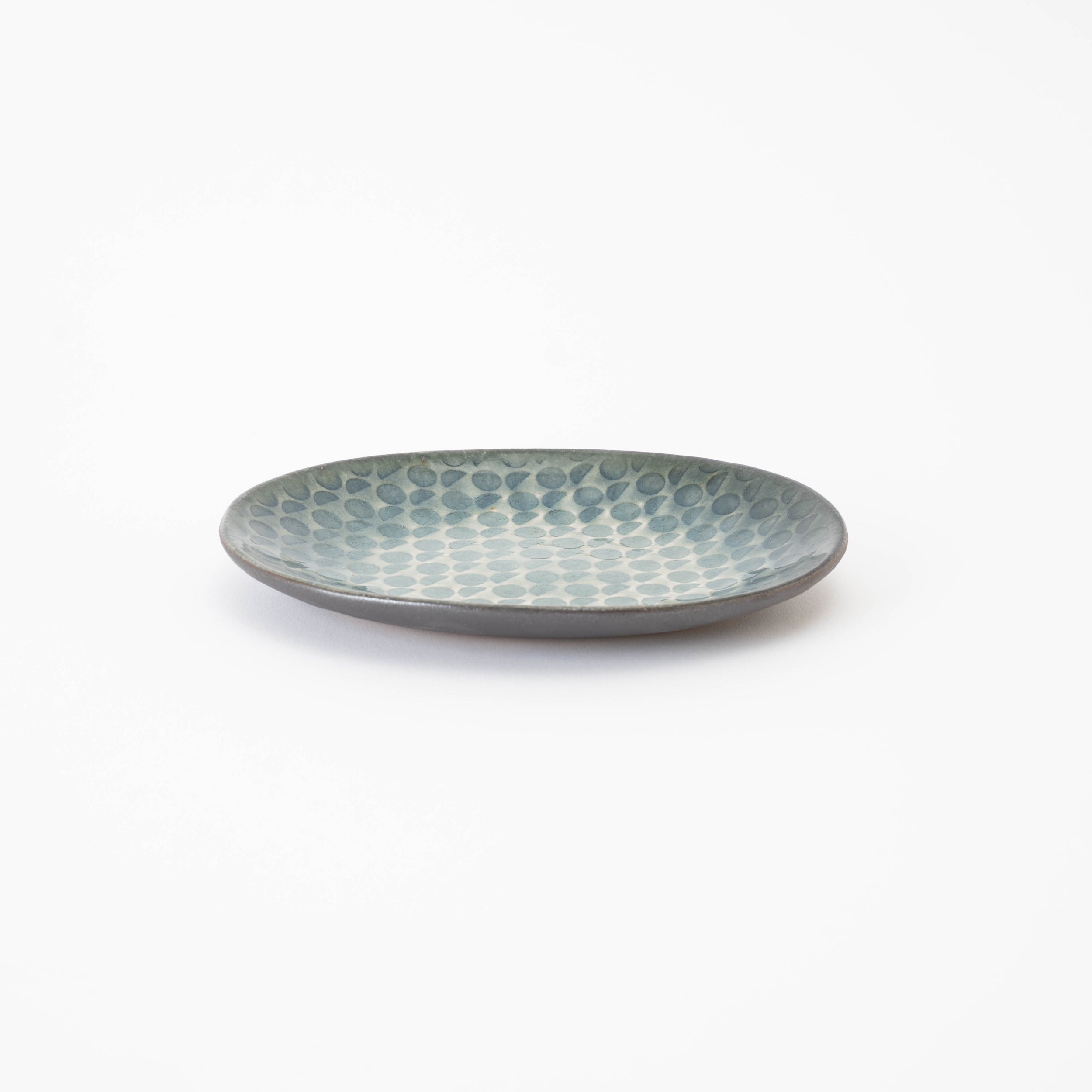 Handcrafted Shigaraki Flat Plate Small inCeladon, , – Hitotsuki, made in Japan