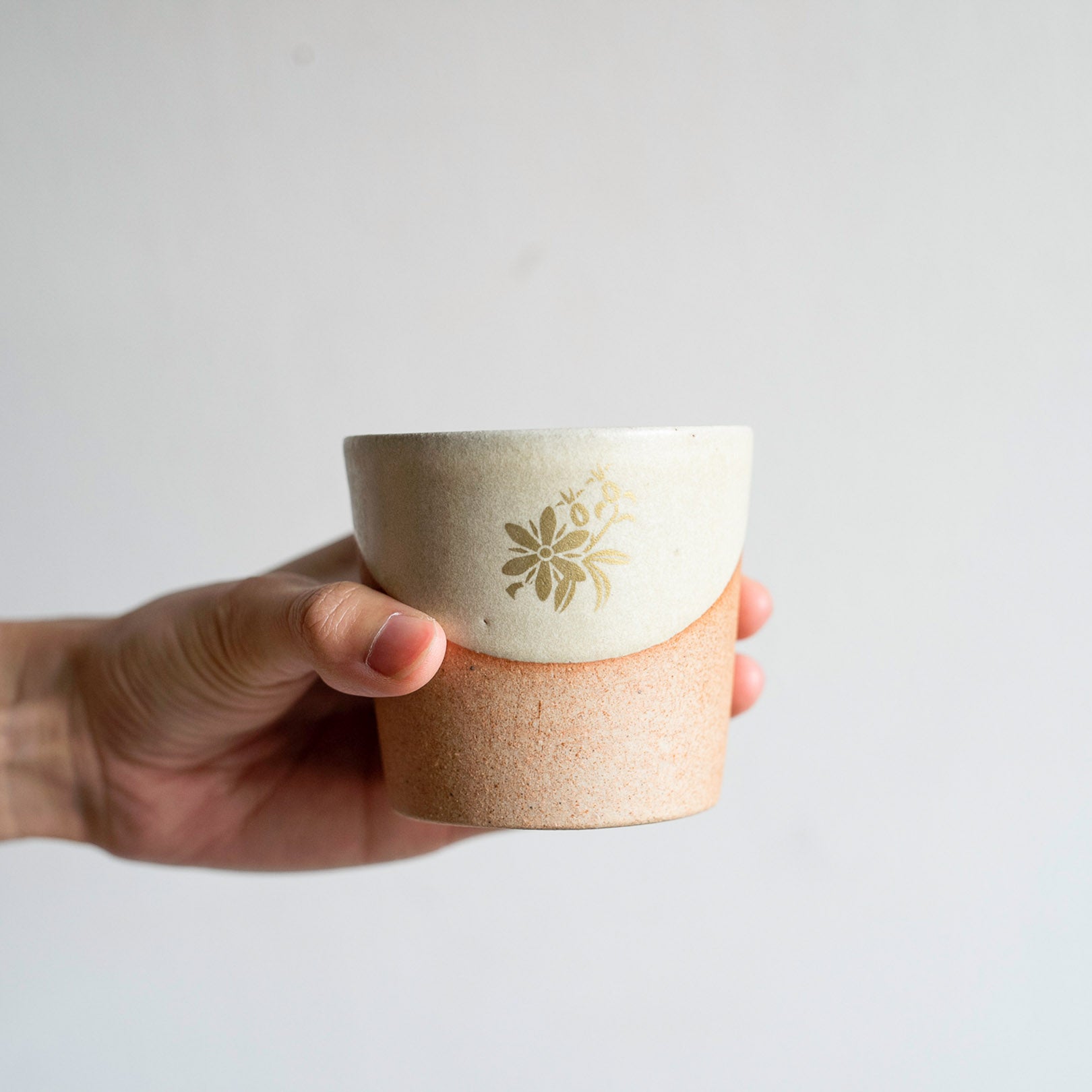 Handcrafted Shigaraki Floral Emblem Matching Cup Big inScarlet, , – Floral Emblem, made in Japan