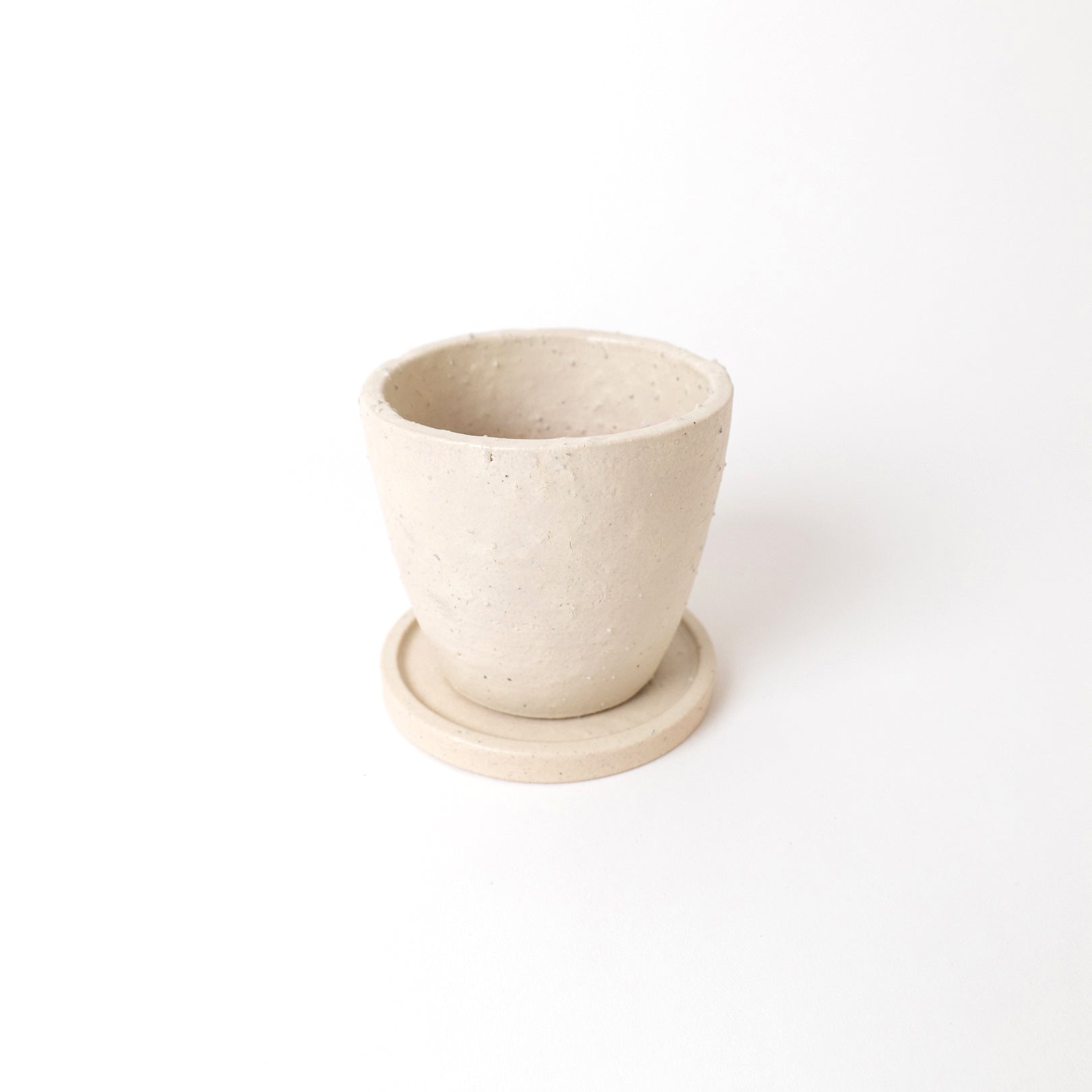 Handcrafted Shigaraki Flower Pot Drip Tray Set inWhite, , – HIBI, made in Japan
