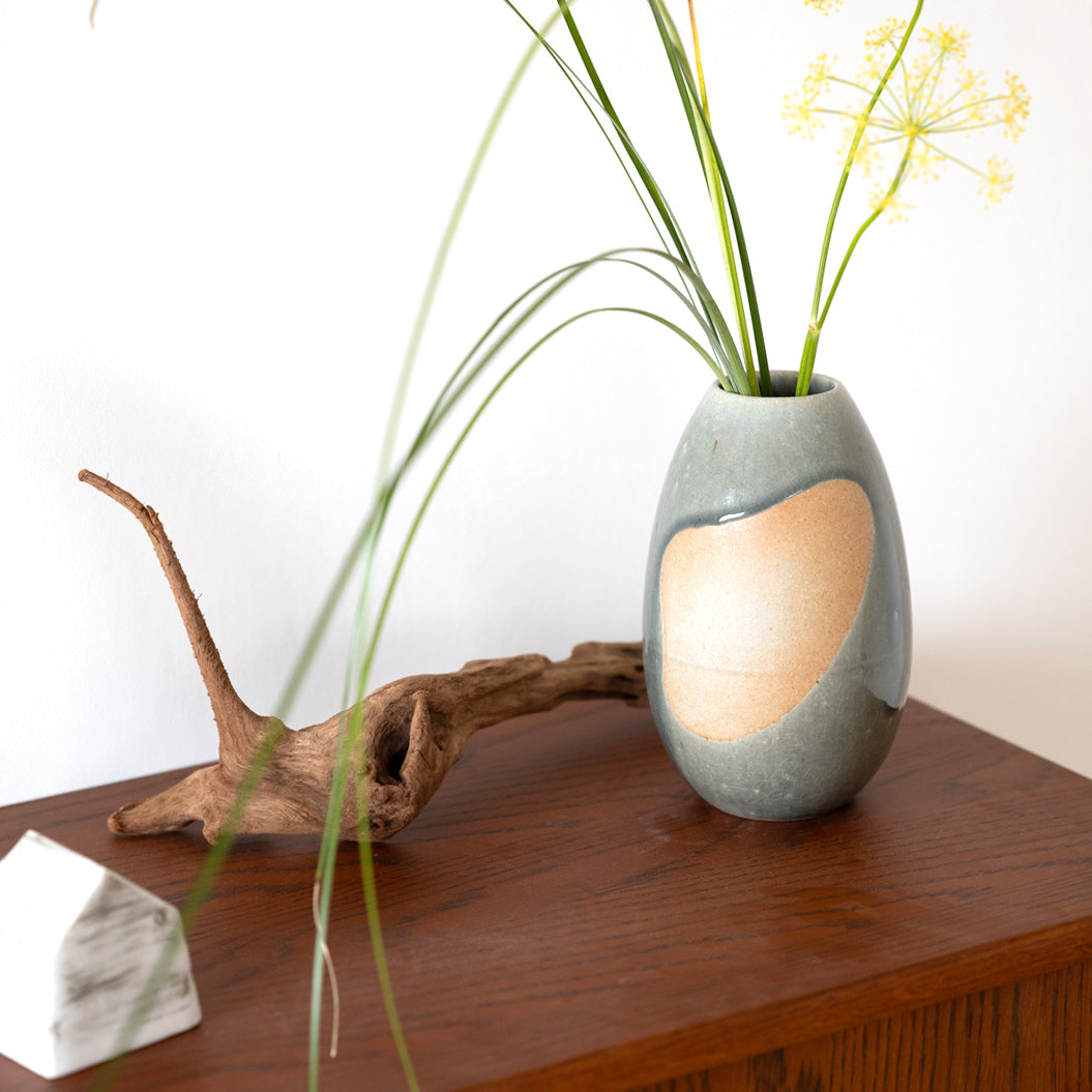 Handcrafted Shigaraki Medium Vase inIvory, , – ma, made in Japan