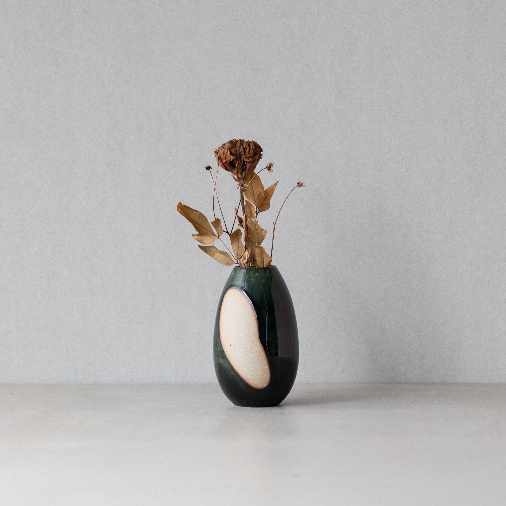 Handcrafted Shigaraki Medium Vase inIvory, , – ma, made in Japan