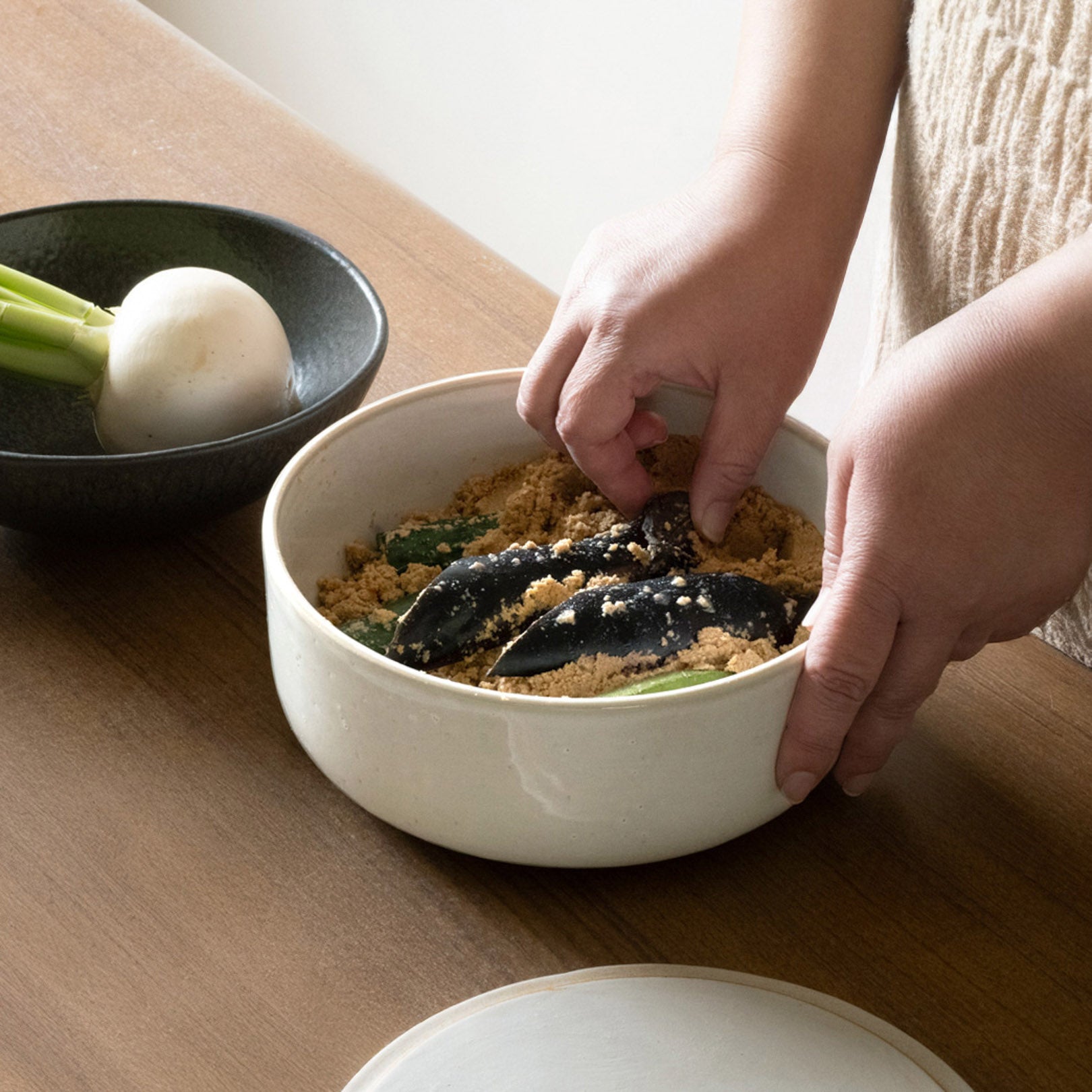 Compact Pickling Jar