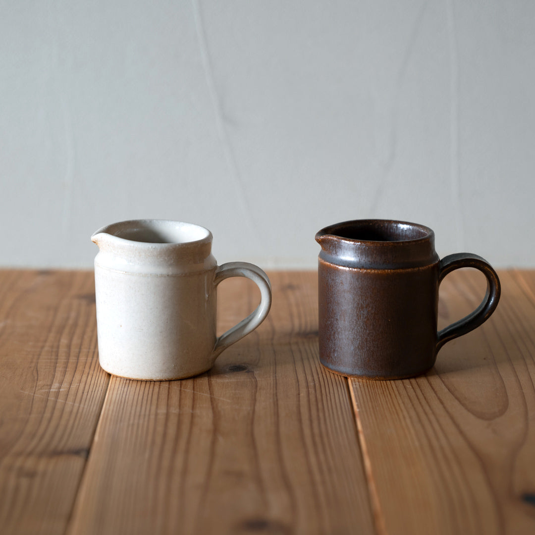 Handcrafted Shigaraki Milk Pitcher inNatural, , – Clay Cooking Utensils, made in Japan