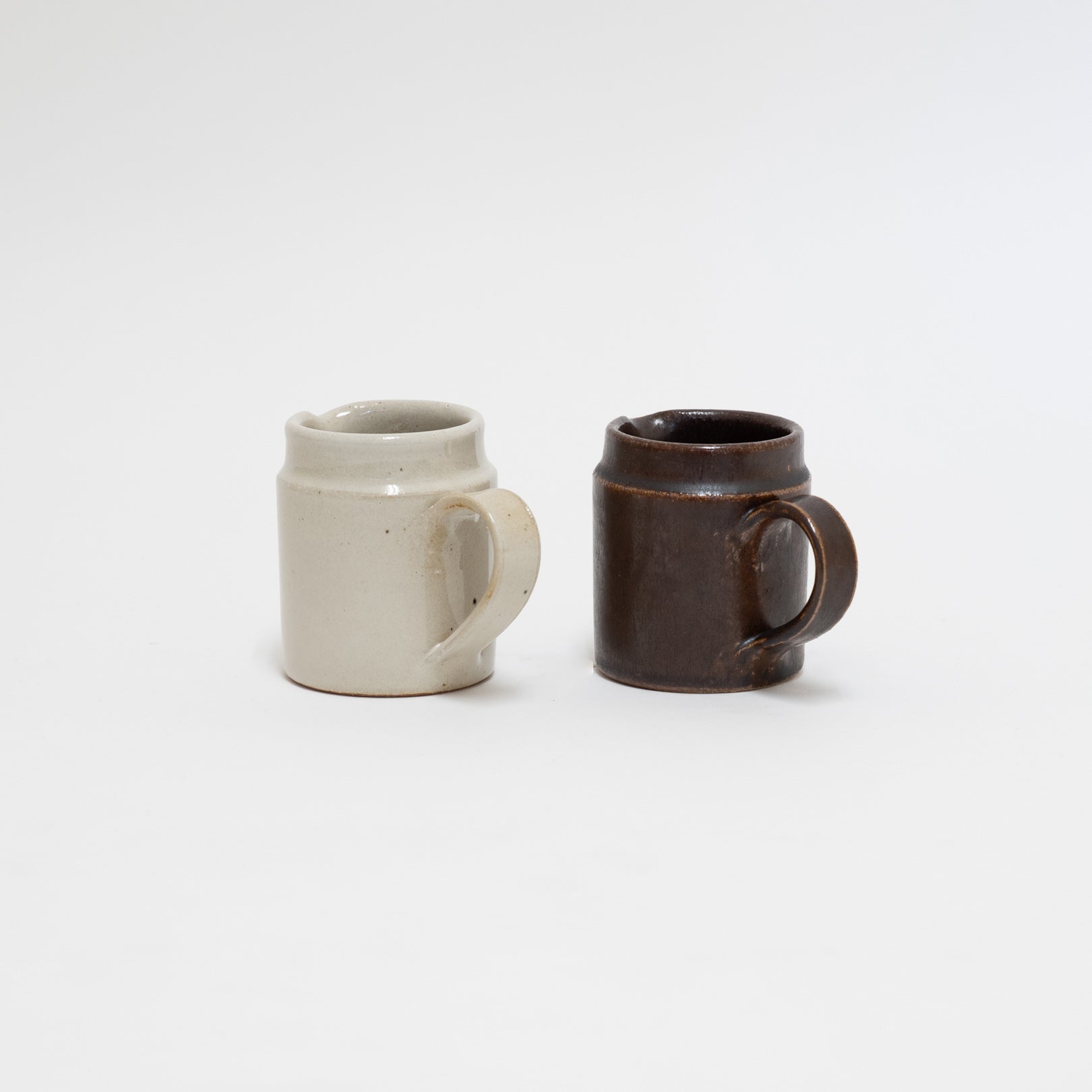 Handcrafted Shigaraki Milk Pitcher inNatural, , – Clay Cooking Utensils, made in Japan