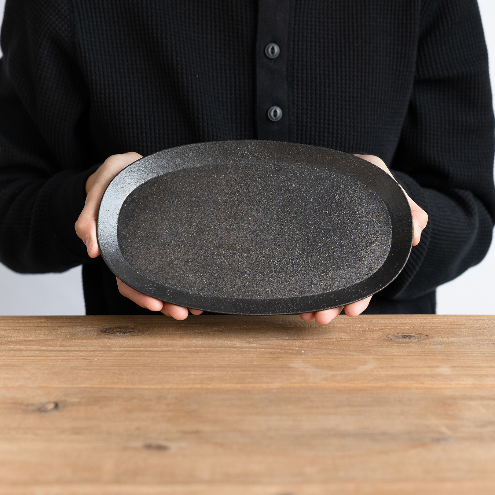 Handcrafted Shigaraki Oval Plate inReddish Black, , – TEIBAN WARE, made in Japan