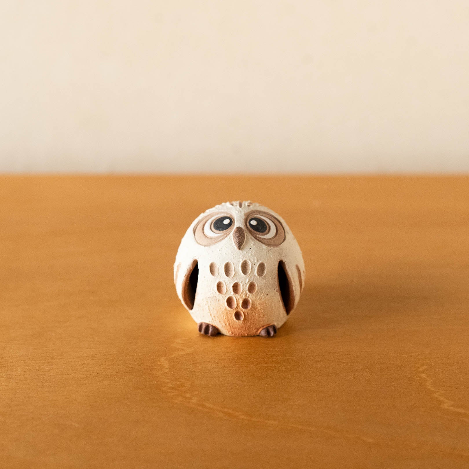 Handcrafted Shigaraki Perfectly Round Owl inNo. 2, , – hoccori, made in Japan