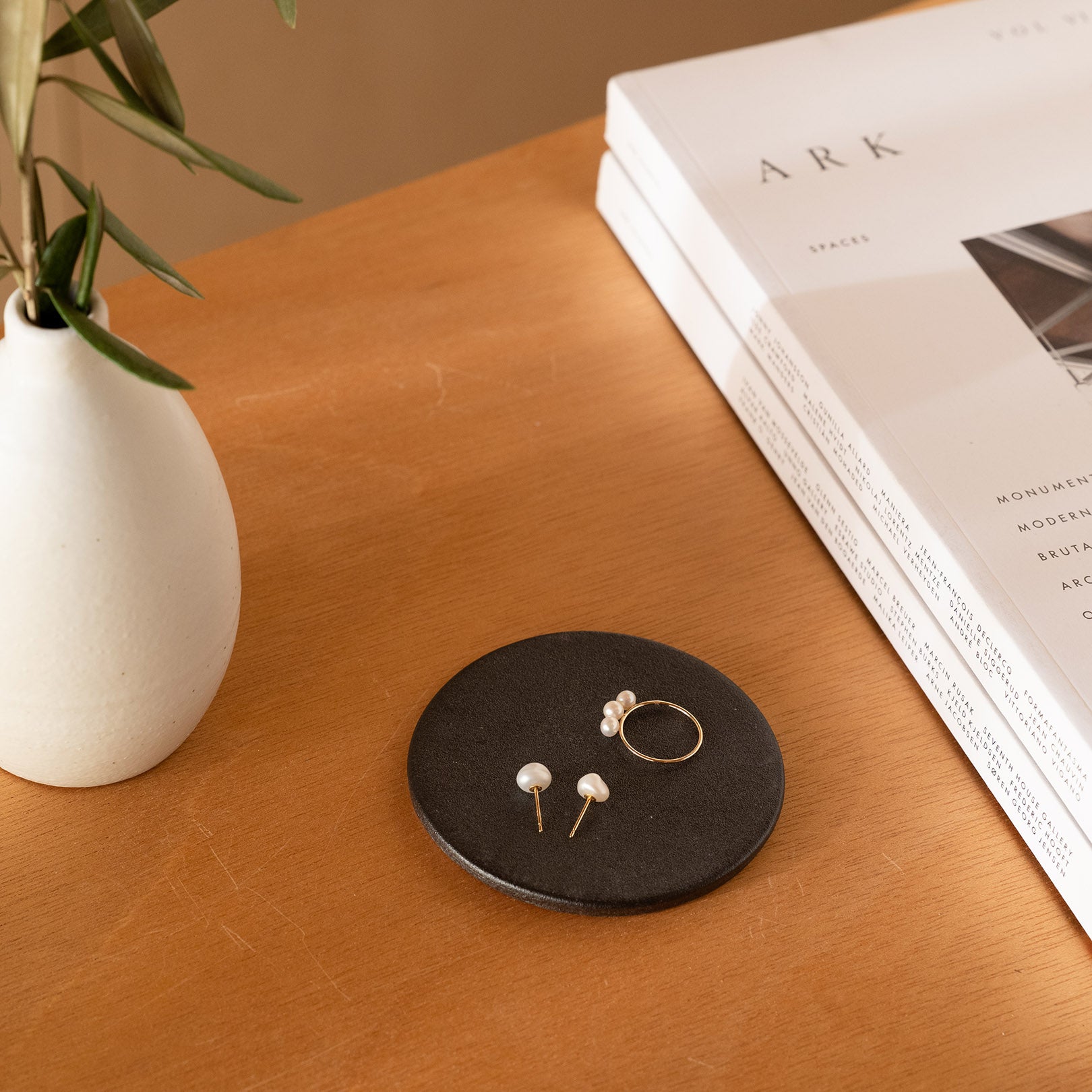 Simple Plate Small-handmade Shigaraki Homeware / Trays-Christmas-Meizan Kiln