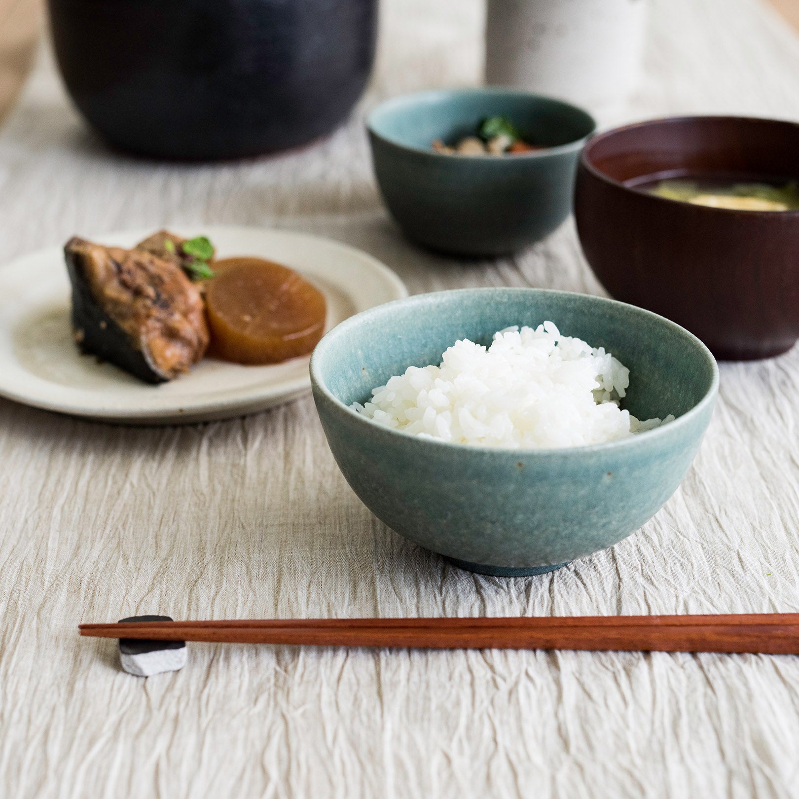 Handcrafted Shigaraki Rice Bowl inReddish Black, , – TEIBAN WARE, made in Japan