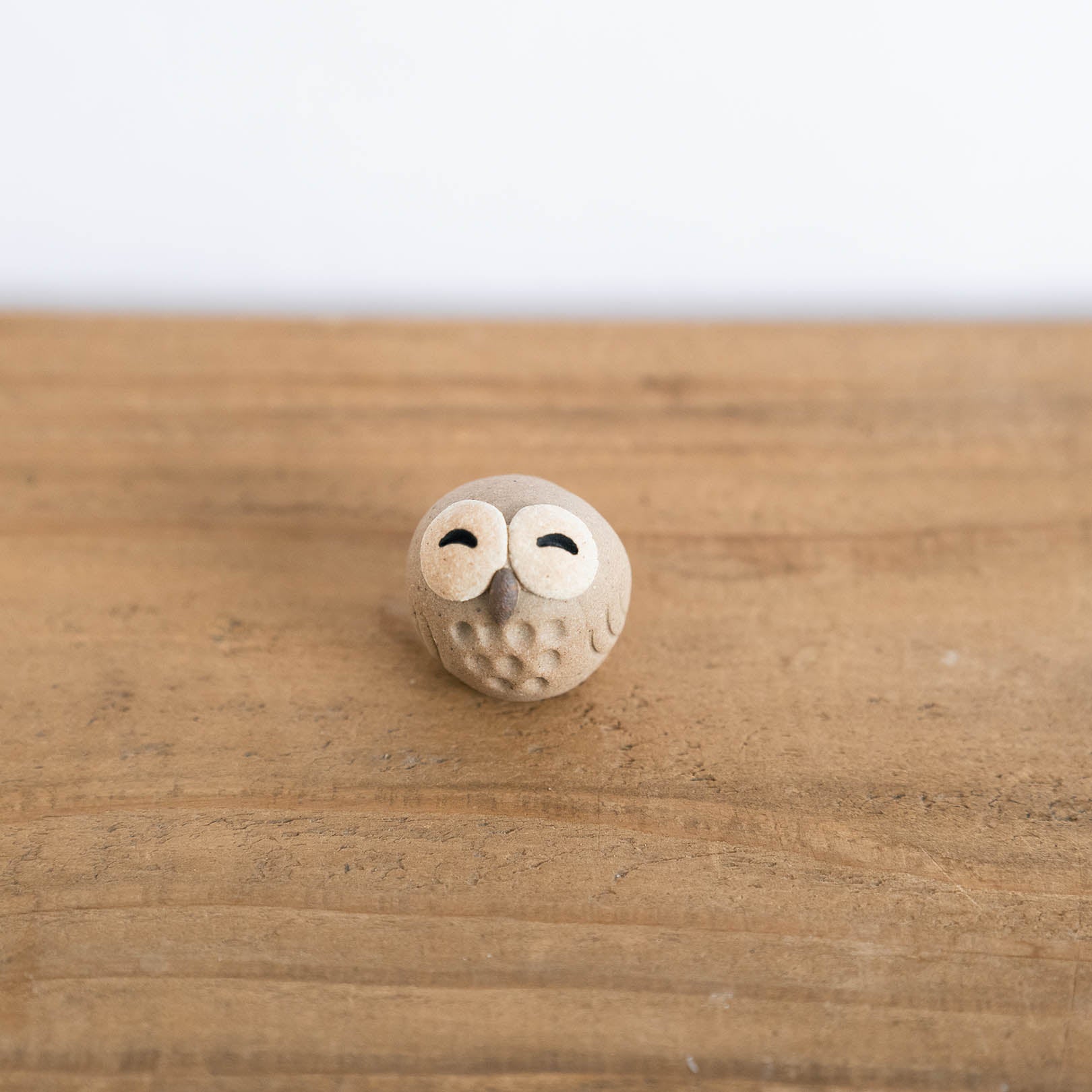 Handcrafted Shigaraki Small Owls M inPerfectly Round Owl, , – hoccori, made in Japan