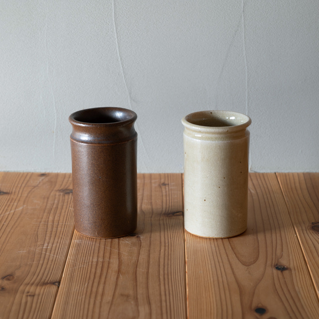 Handcrafted Shigaraki Tool Stand Small inNatural, , – Clay Cooking Utensils, made in Japan