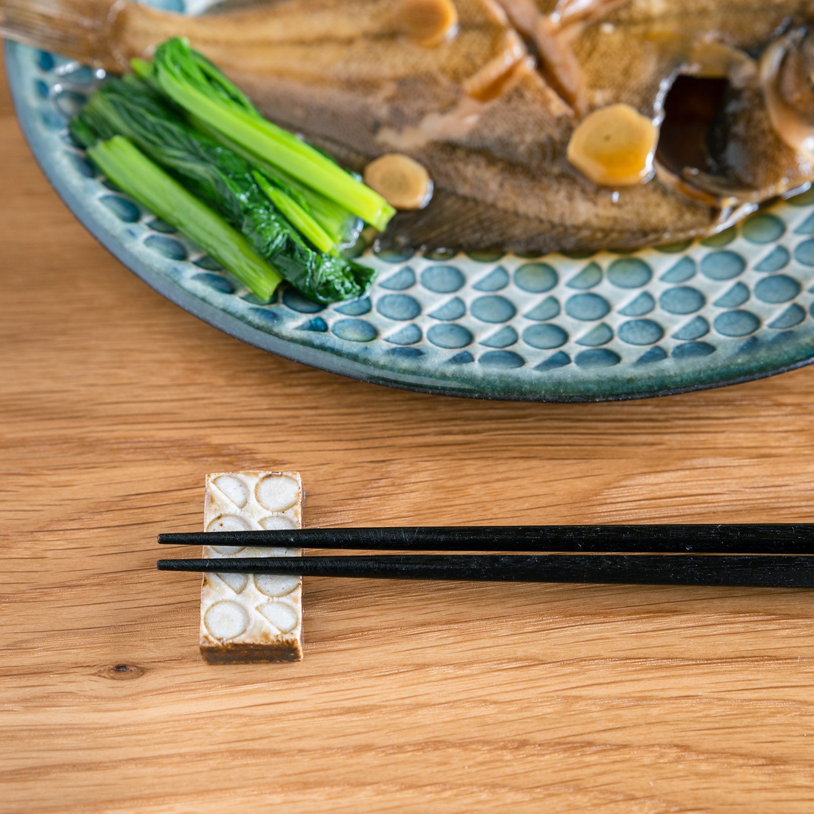 Handcrafted Shigaraki Chopstick Rests inCeladon, , – Hitotsuki, made in Japan