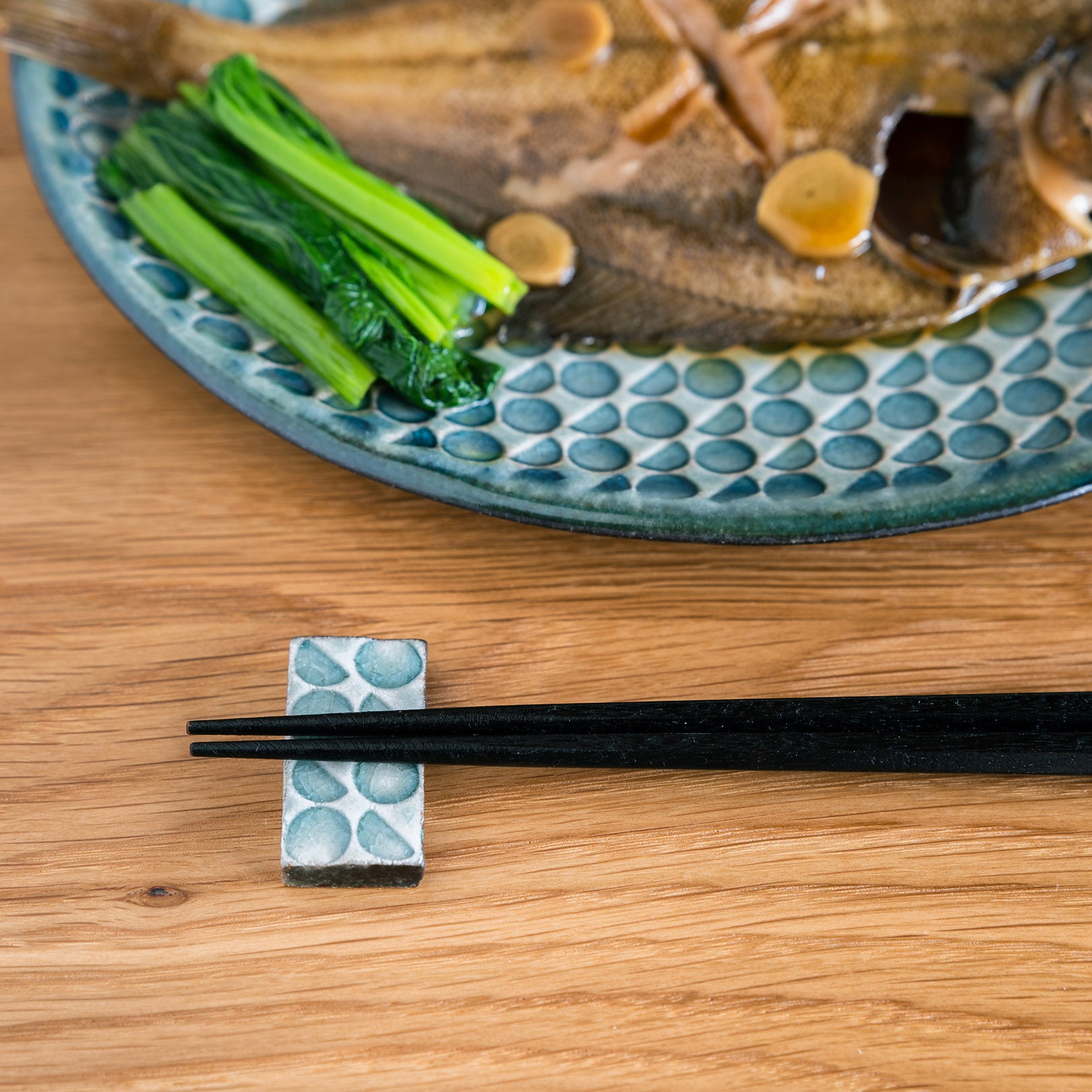 Handcrafted Shigaraki Chopstick Rests inCeladon, , – Hitotsuki, made in Japan