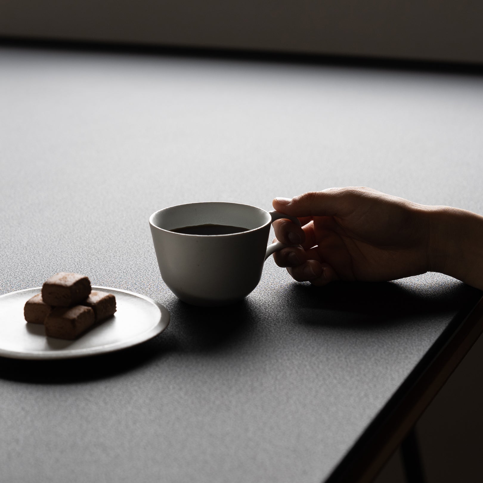 Handcrafted Shigaraki coffee cup inBlack, , – secca, made in Japan