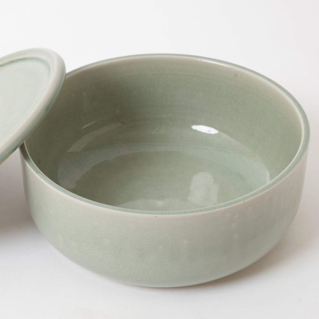Handcrafted Shigaraki Compact Pickling Jar inWhite, , – Clay Cooking Utensils, made in Japan