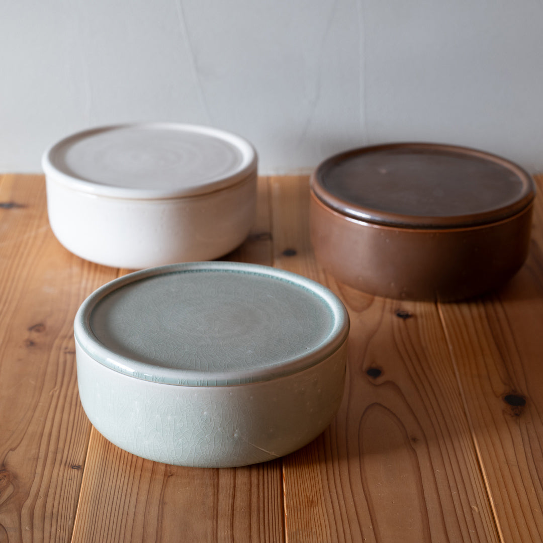 Handcrafted Shigaraki Compact Pickling Jar inWhite, , – Clay Cooking Utensils, made in Japan