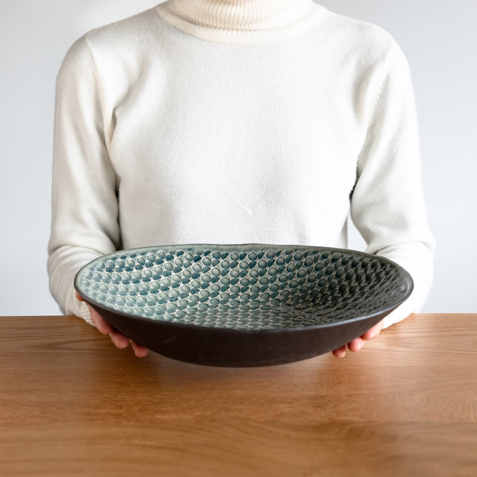 Handcrafted Shigaraki Deep Plate Big inCeladon, , – Hitotsuki, made in Japan