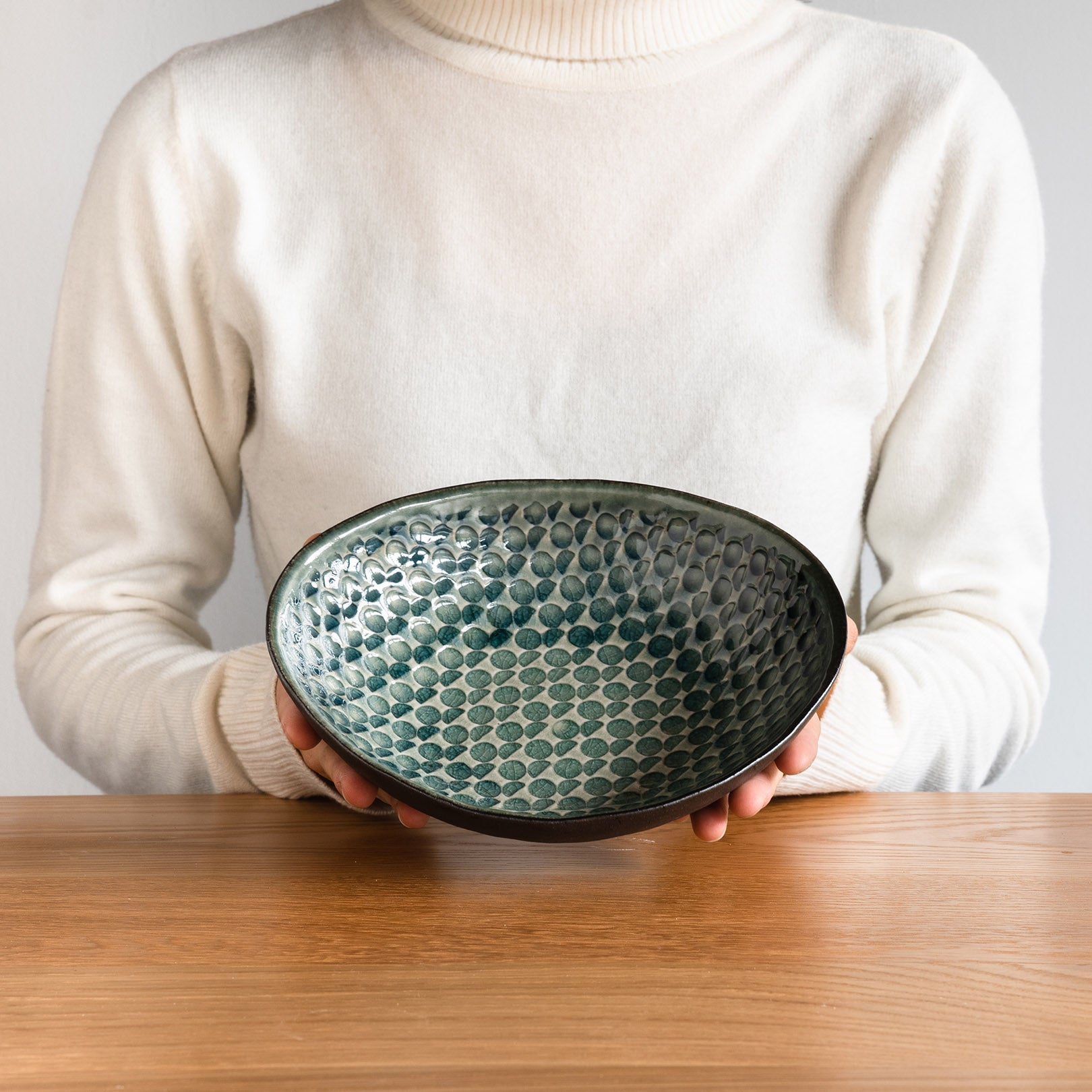 Handcrafted Shigaraki Deep Plate Small inCeladon, , – Hitotsuki, made in Japan