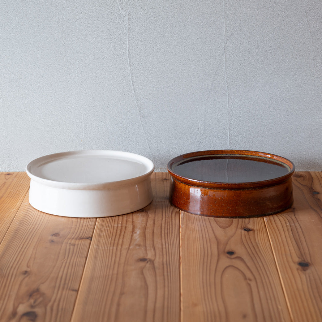Handcrafted Shigaraki Display Stand inNatural, , – Clay Cooking Utensils, made in Japan