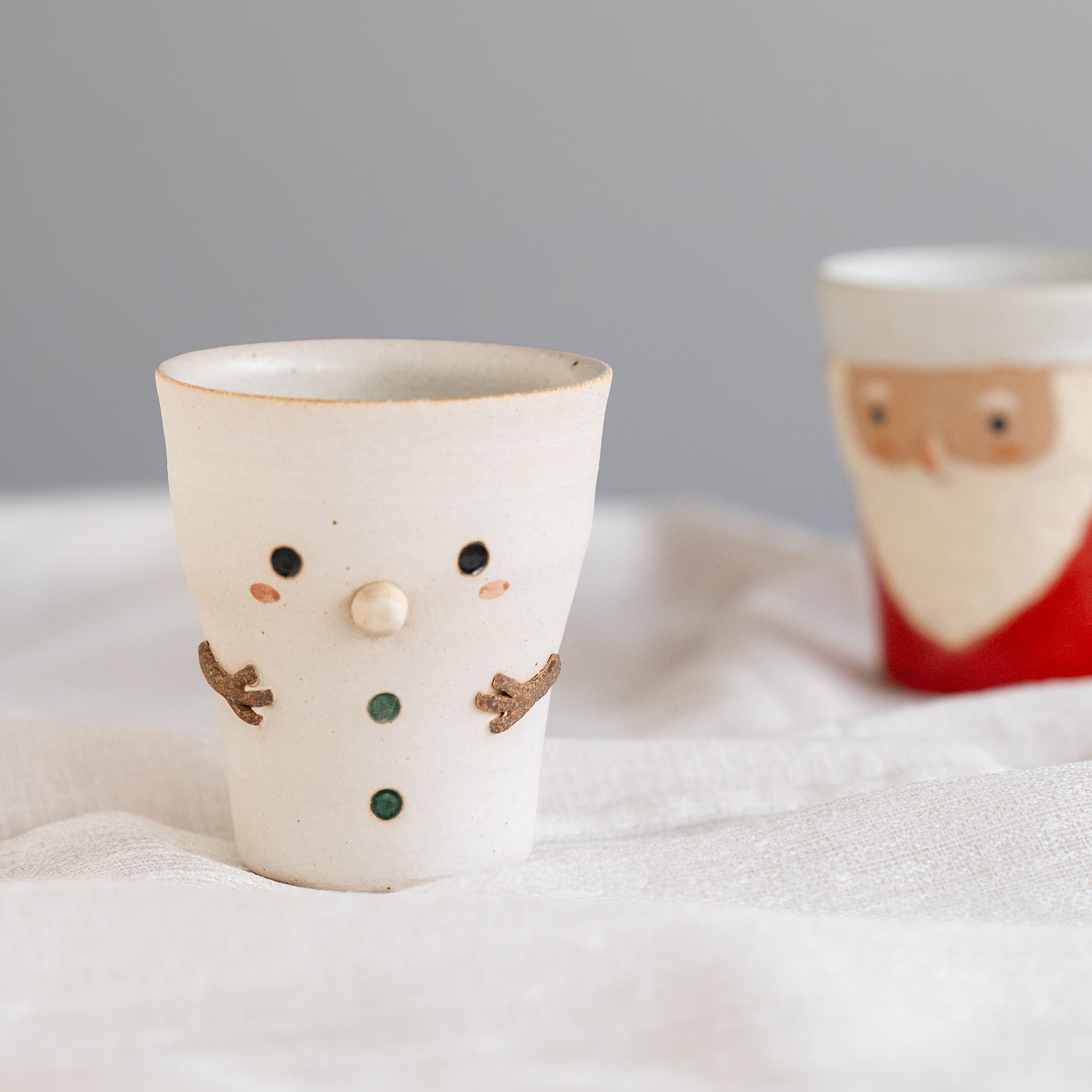 Handcrafted Shigaraki Festive Cup inSanta, , – Christmas, made in Japan