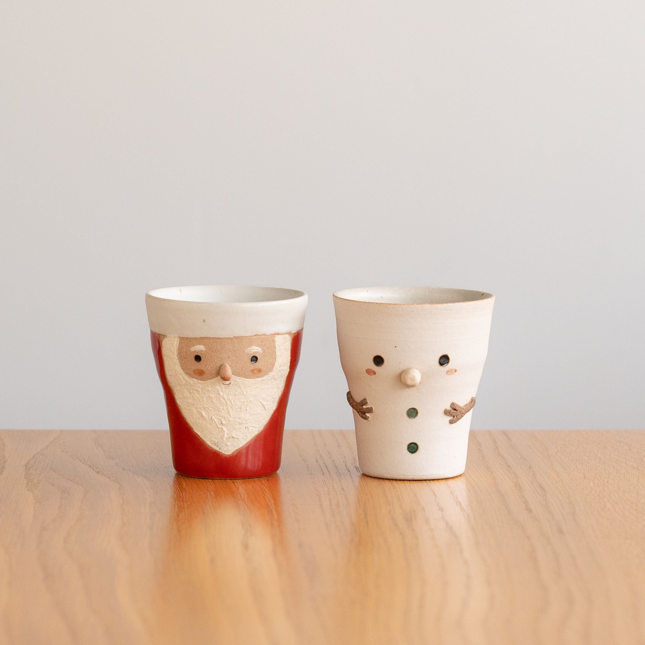 Handcrafted Shigaraki Festive Cup inSanta, , – Christmas, made in Japan