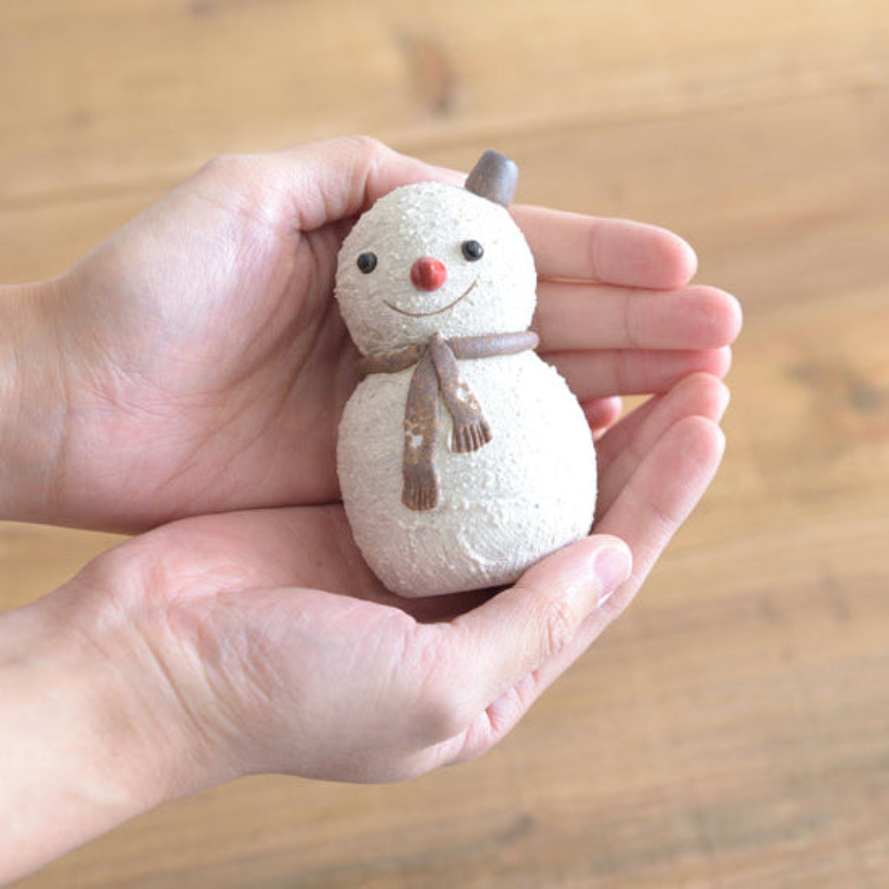 Handcrafted Shigaraki Festive Doll inSanta, , – Christmas, made in Japan