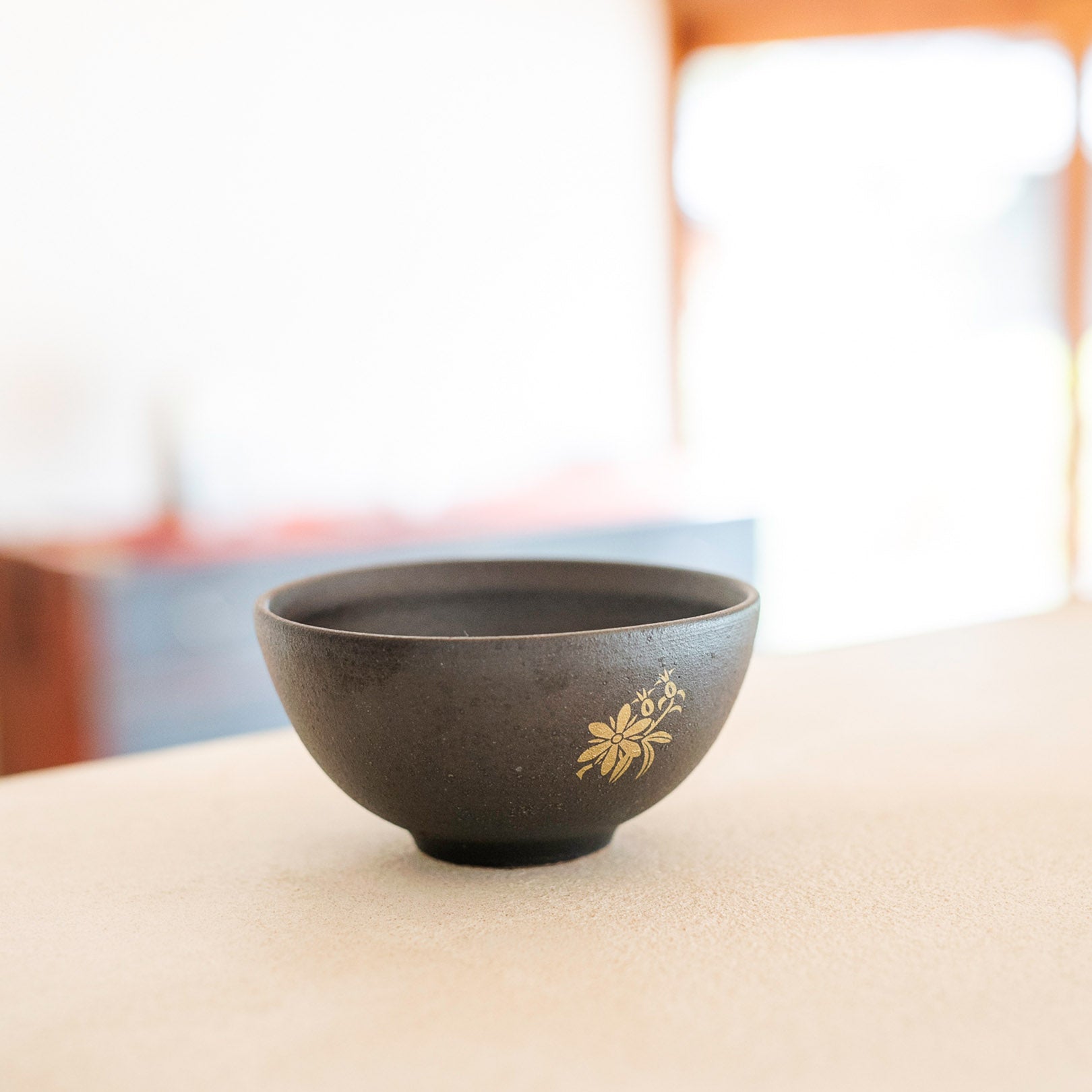 Handcrafted Shigaraki Floral Emblem Rice Bowl inreddish-black, , – Floral Emblem, made in Japan