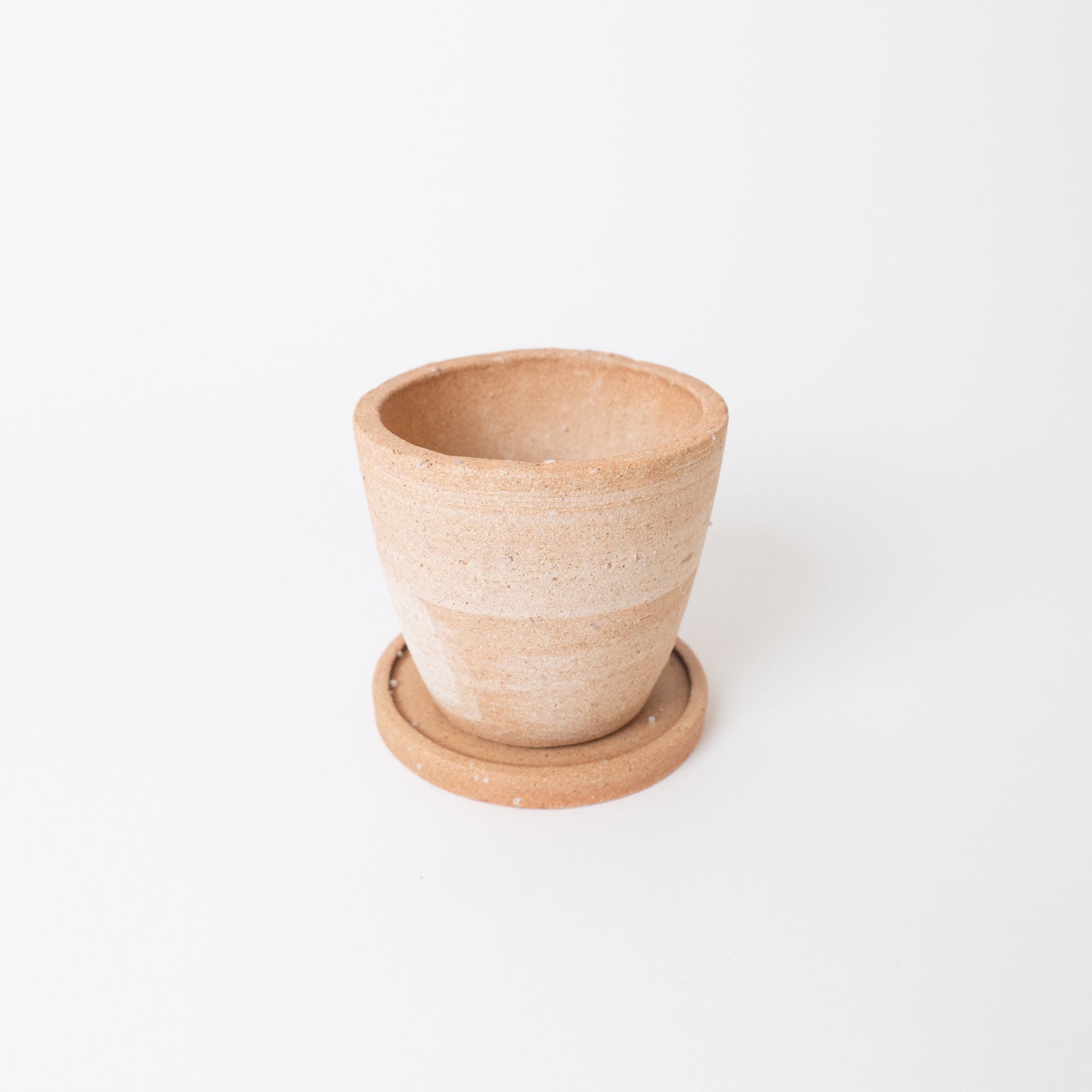 Handcrafted Shigaraki Flower Pot Drip Tray Set inScarlet, , – HIBI, made in Japan