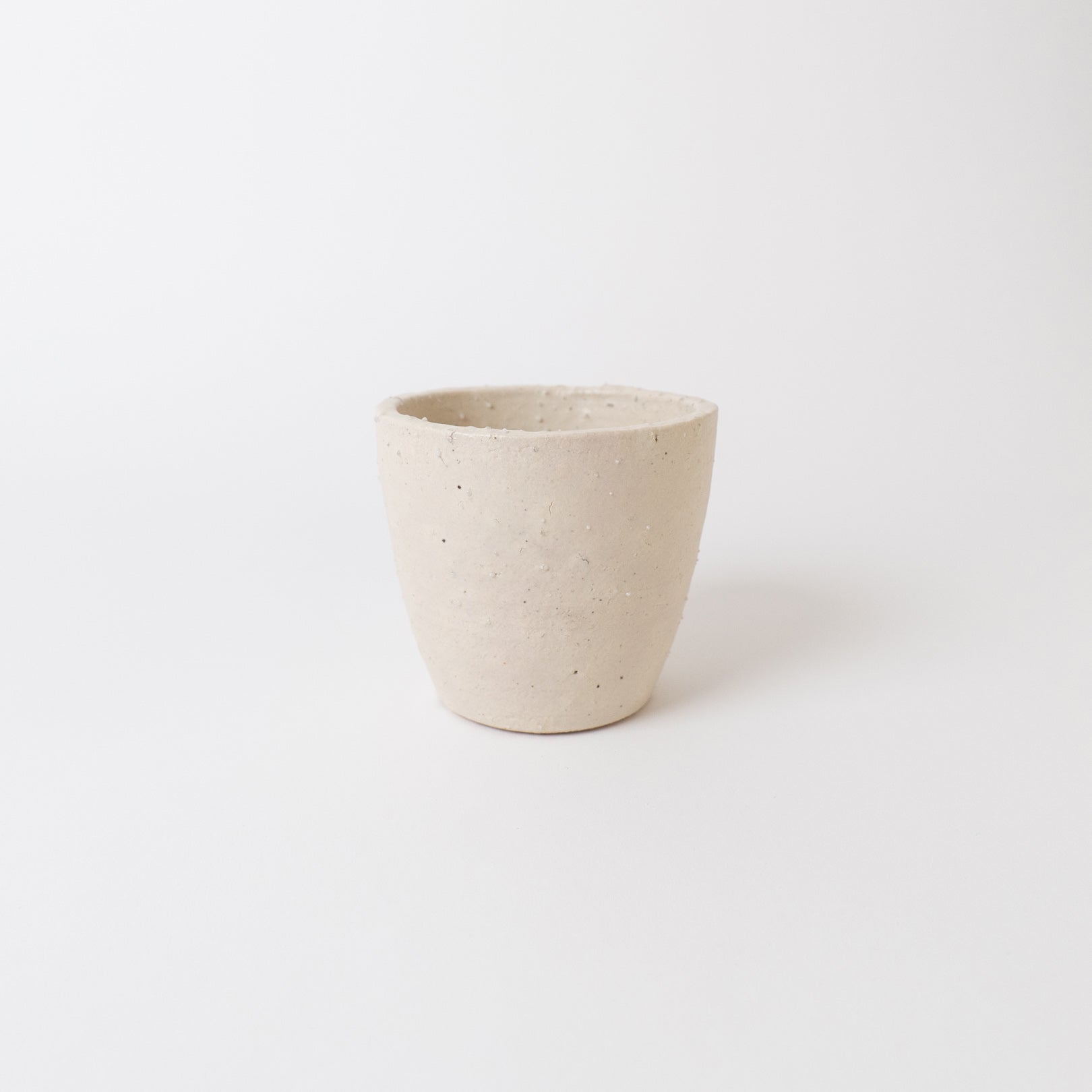 Handcrafted Shigaraki Flower Pot inWhite, , – HIBI, made in Japan