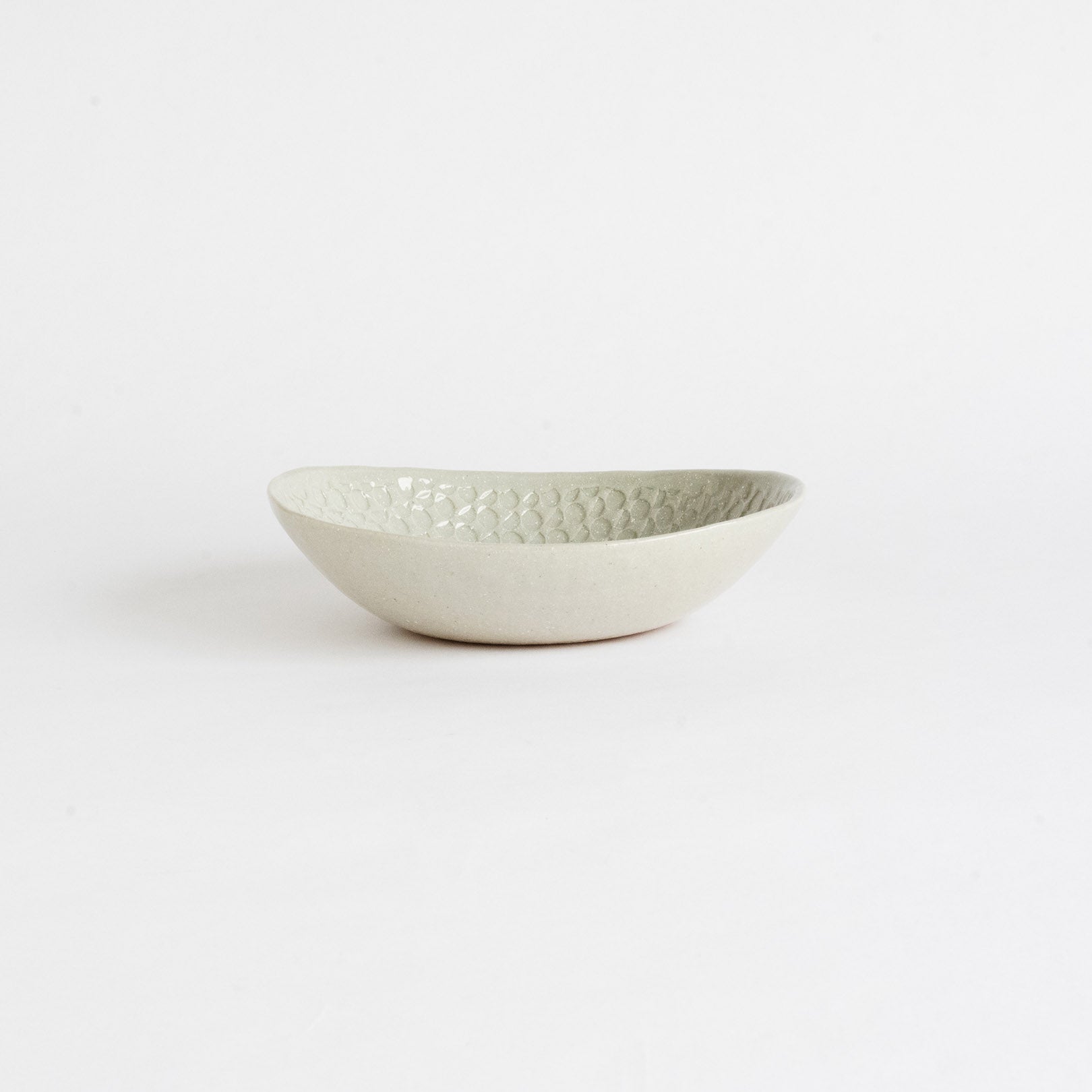 Deep Plate Small-handmade Shigaraki Tableware / Bowls-Hitotsuki-Meizan Kiln