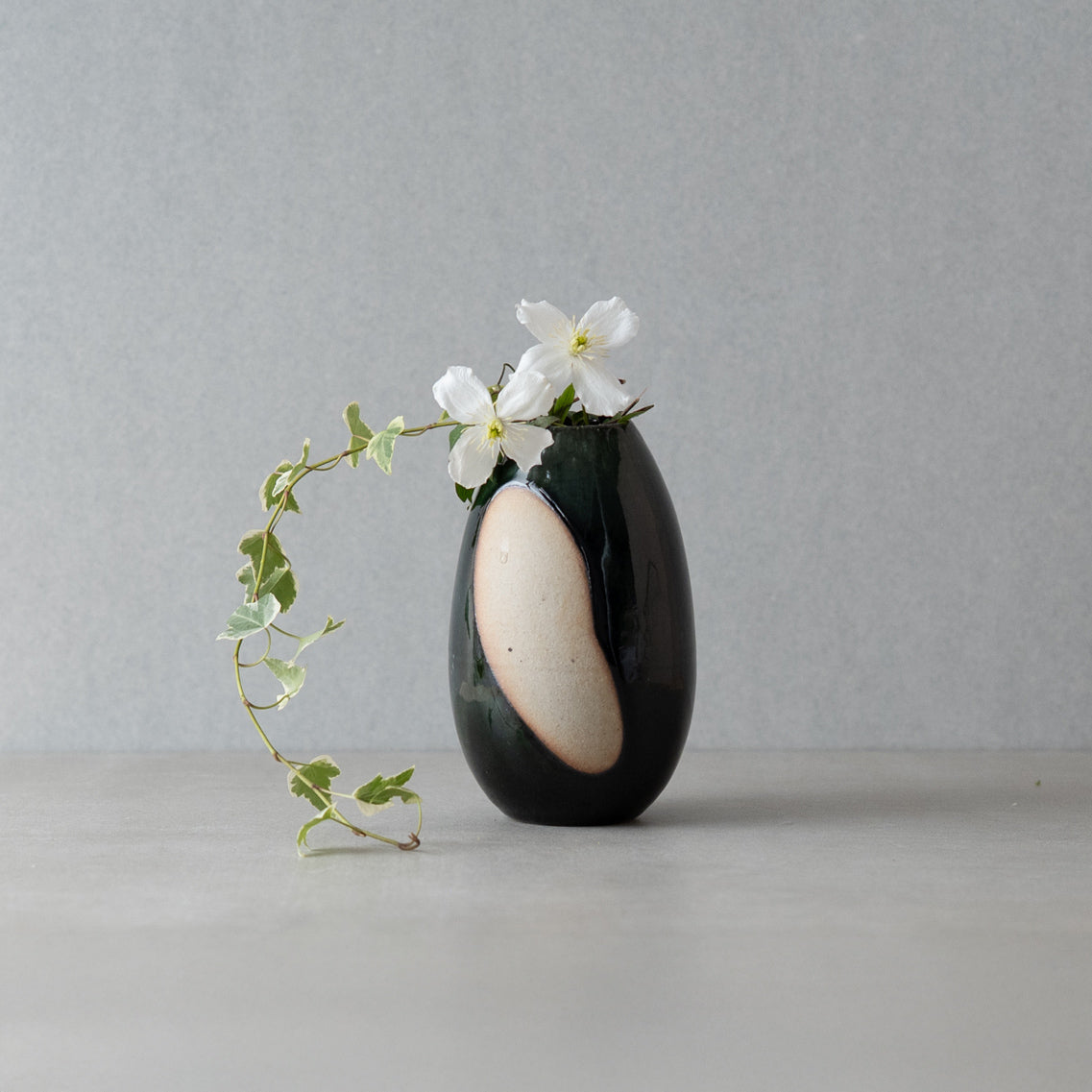 Handcrafted Shigaraki Medium Vase inIvory, , – ma, made in Japan