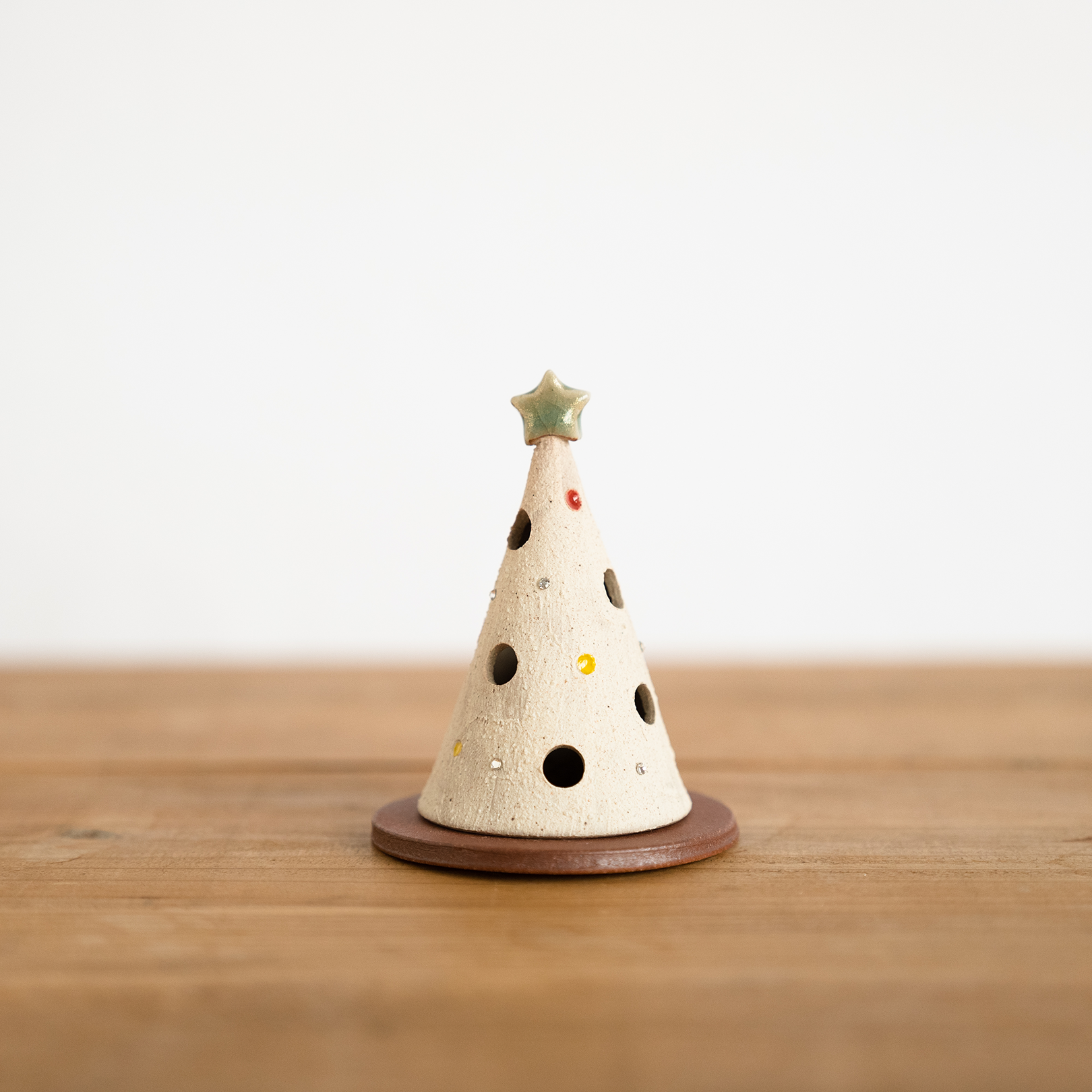 Handcrafted Shigaraki Mini Christmas Tree inWhite, , – Christmas, made in Japan