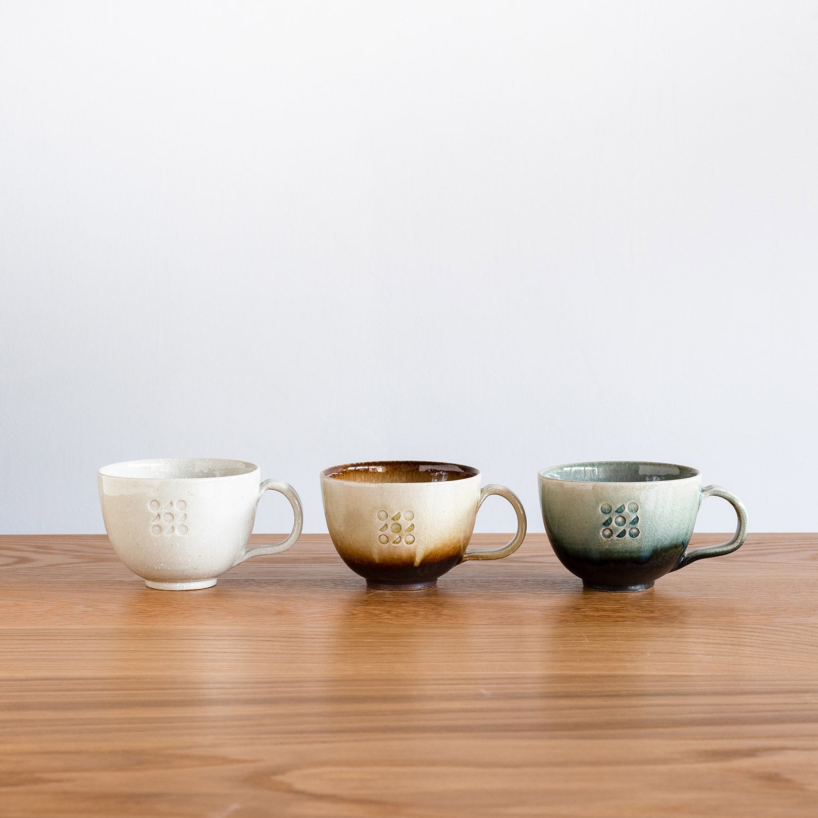 Handcrafted Shigaraki Mug inCeladon, , – Hitotsuki, made in Japan