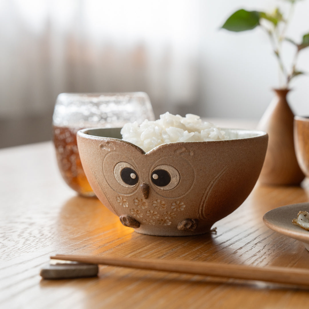 Handcrafted Shigaraki Owl Rice Bowl inWhite Owl, , – hoccori, made in Japan