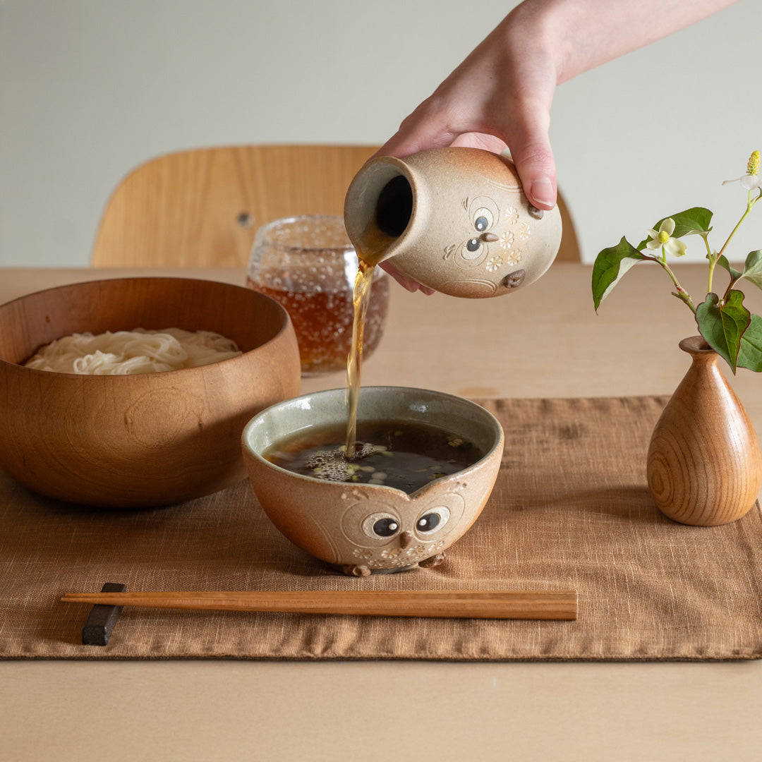 Handcrafted Shigaraki Owl Rice Bowl inWhite Owl, , – hoccori, made in Japan