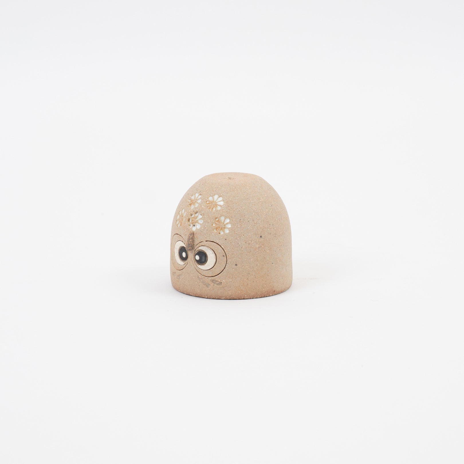 Handcrafted Shigaraki Owl Sake Cup inWhite Owl, , – hoccori, made in Japan