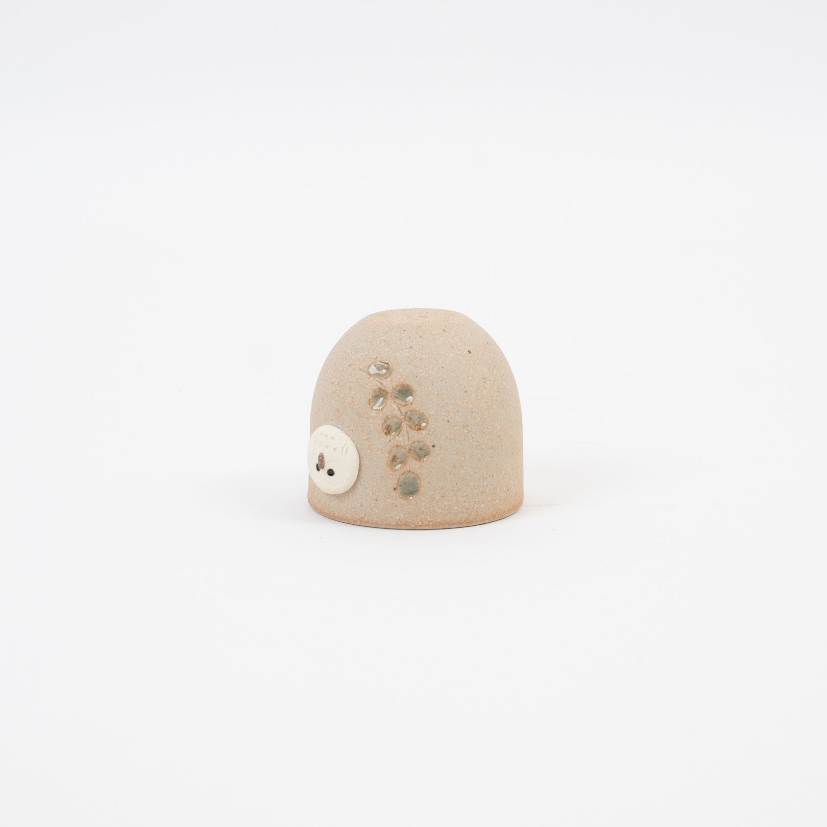 Handcrafted Shigaraki Owl Sake Cup inWhite Owl, , – hoccori, made in Japan