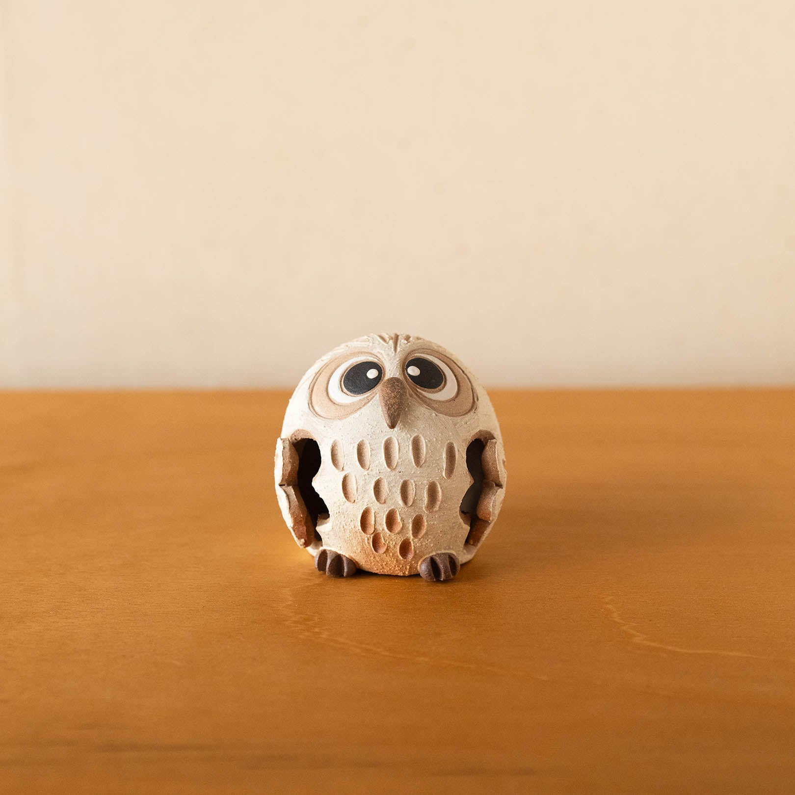 Handcrafted Shigaraki Perfectly Round Owl inNo. 2, , – hoccori, made in Japan