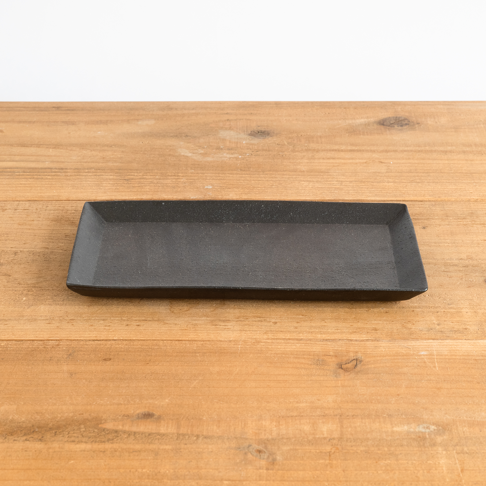 Handcrafted Shigaraki Rectangular Plate inReddish Black, , – TEIBAN WARE, made in Japan