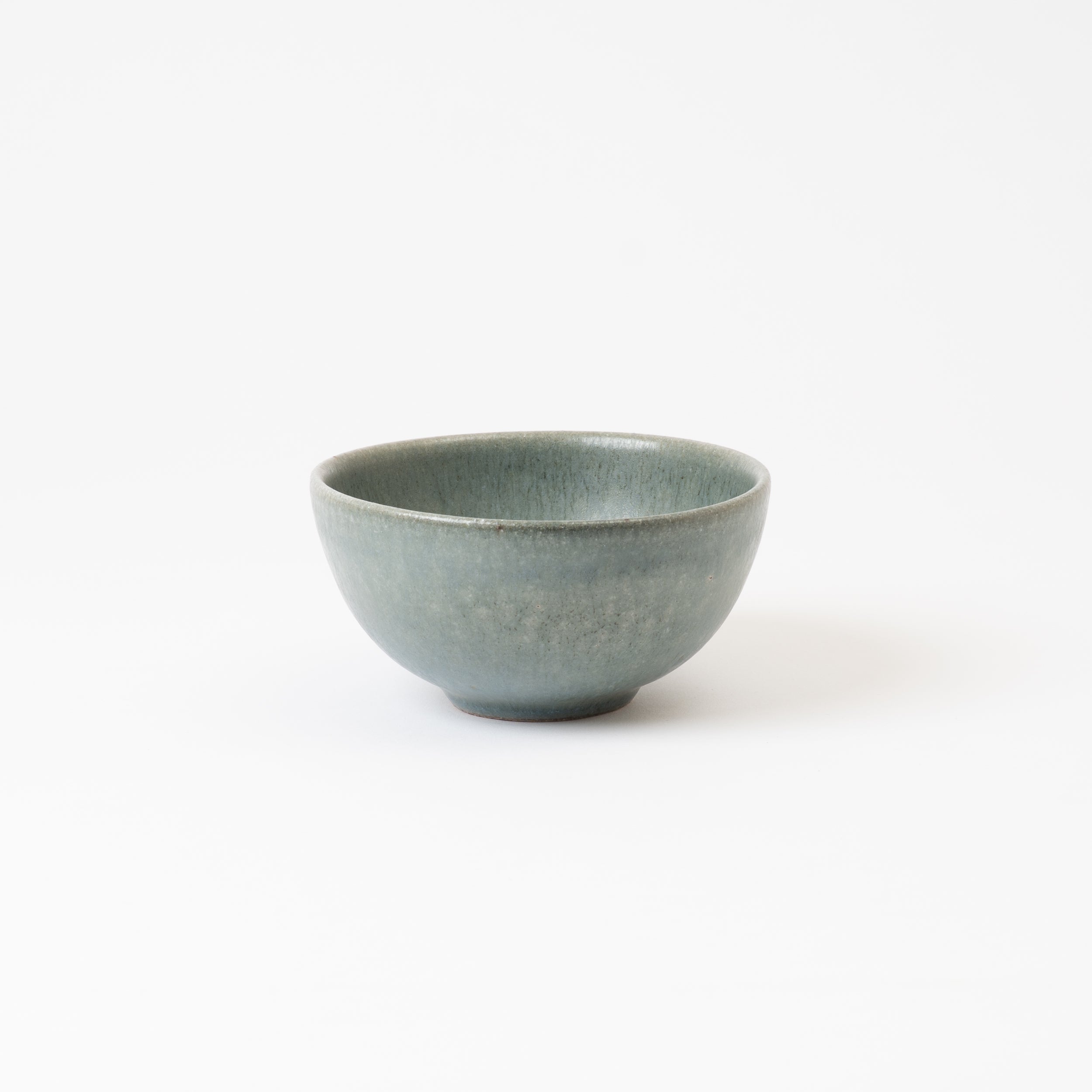 Handcrafted Shigaraki Rice Bowl inCeladon, , – TEIBAN WARE, made in Japan