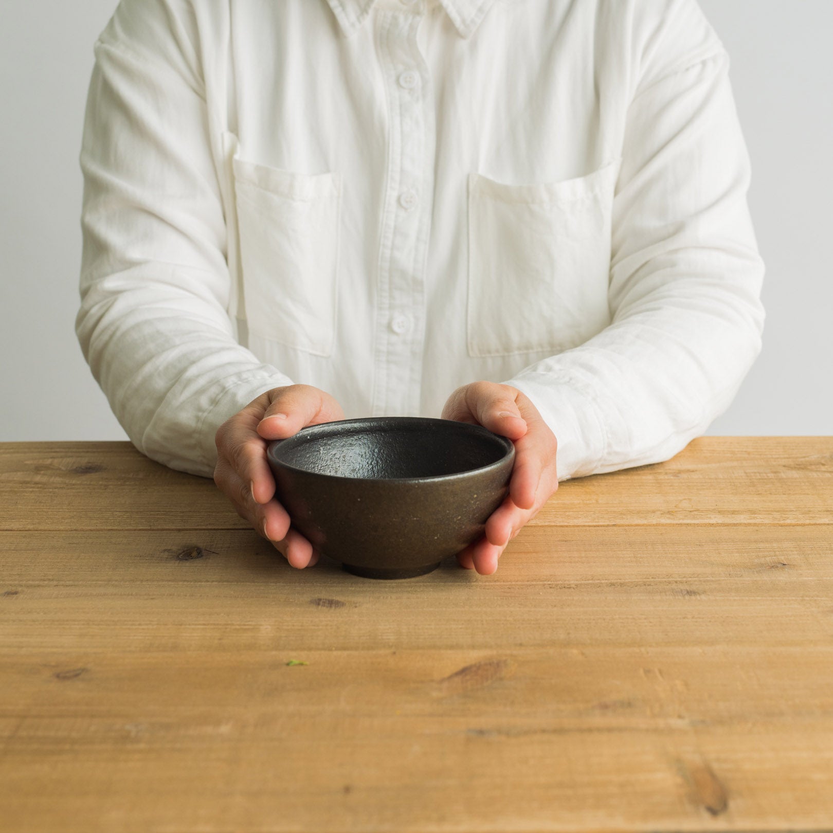 Handcrafted Shigaraki Rice Bowl inReddish Black, , – TEIBAN WARE, made in Japan