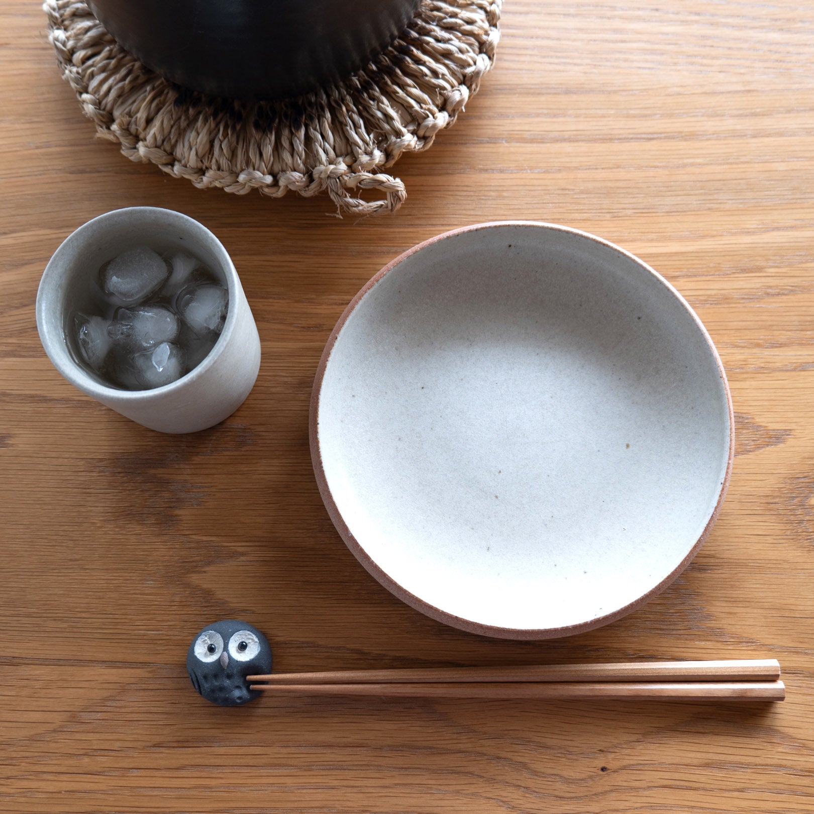 Handcrafted Shigaraki Small Owl Chopstick Rests inPerfectly Round Owl, , – hoccori, made in Japan