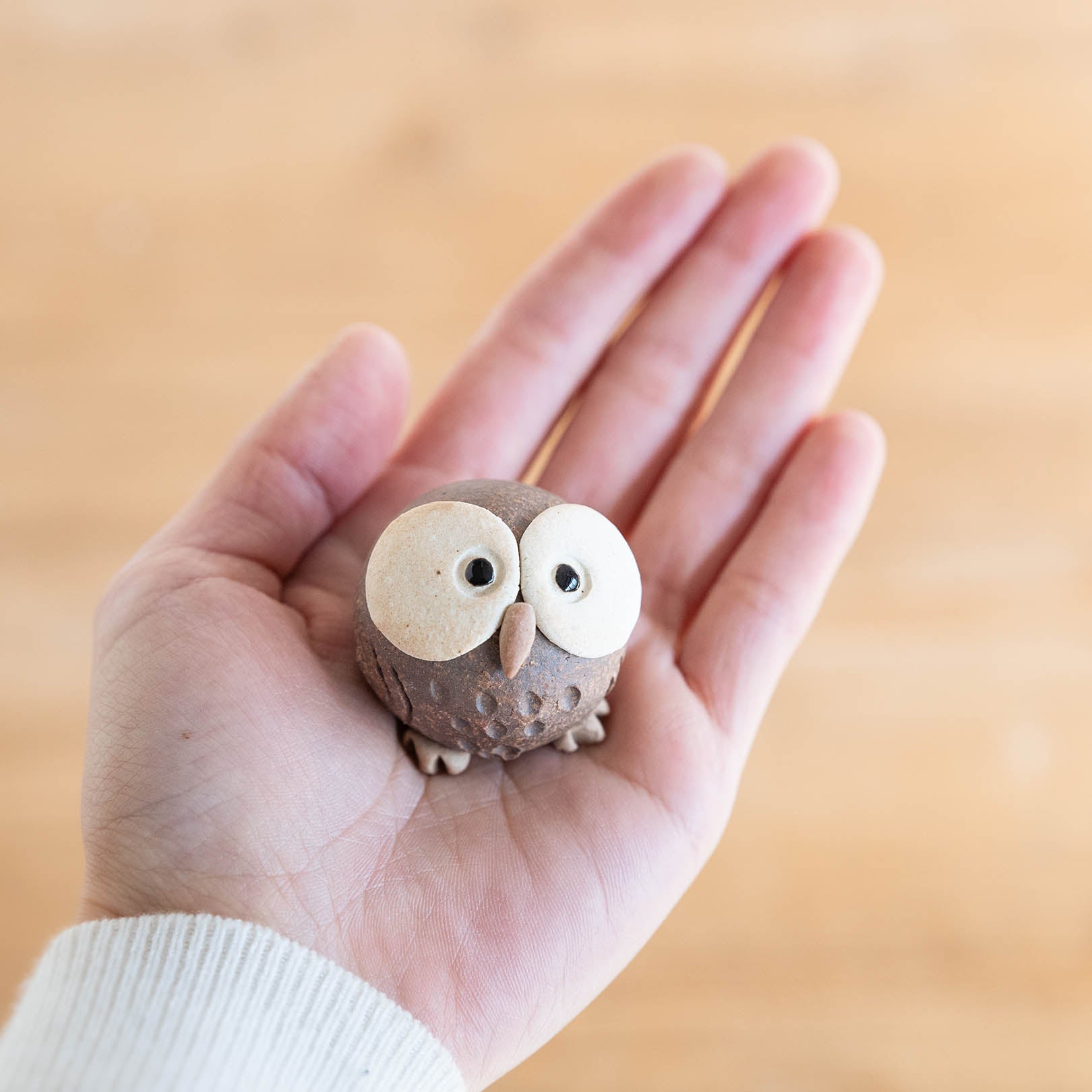 Handcrafted Shigaraki Small Owls L inPerfectly Round Owl, , – hoccori, made in Japan