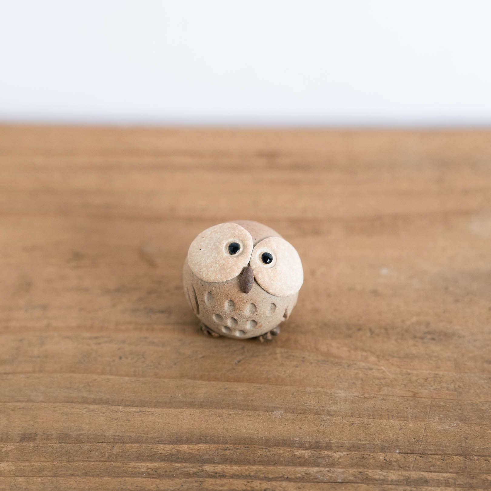 Handcrafted Shigaraki Small Owls L inPerfectly Round Owl, , – hoccori, made in Japan