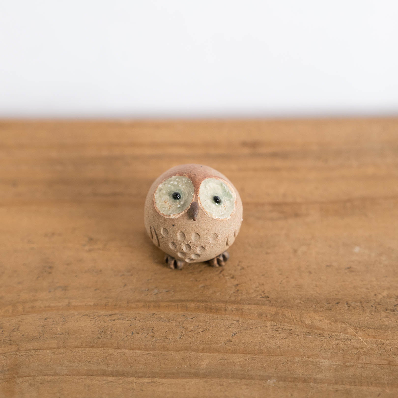 Handcrafted Shigaraki Small Owls L inPerfectly Round Owl, , – hoccori, made in Japan