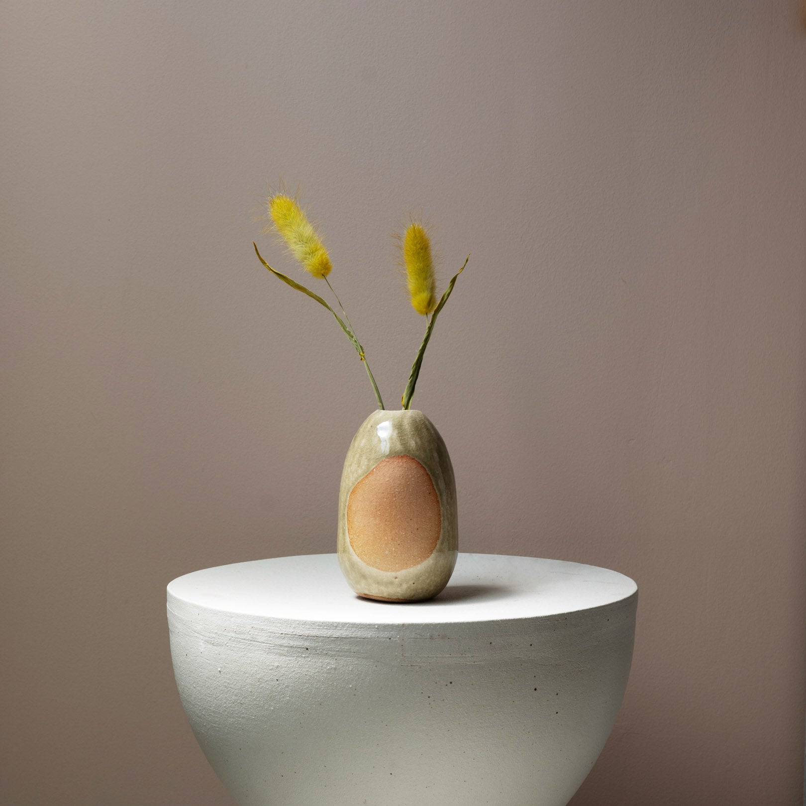 Handcrafted Shigaraki Small Vase inLeaf Green, , – ma, made in Japan