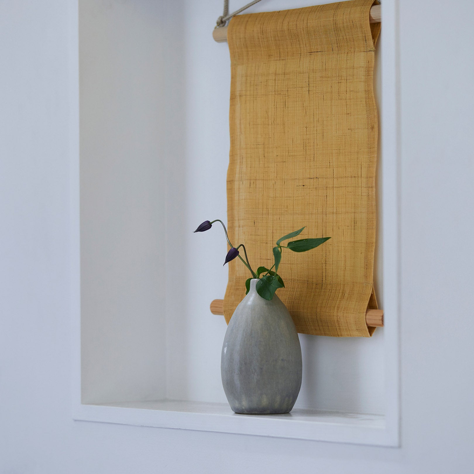 Handcrafted Shigaraki TONE VASE SS inBlue White, , – HIJICA, made in Japan