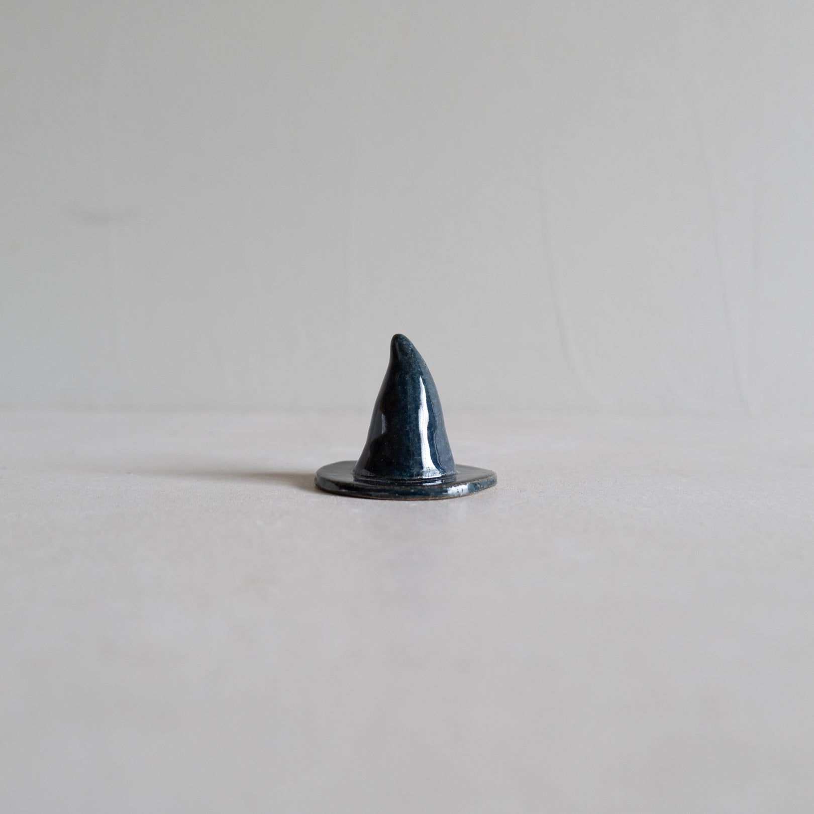 Handcrafted Shigaraki Witch Hat indeep blue, , – Halloween, made in Japan
